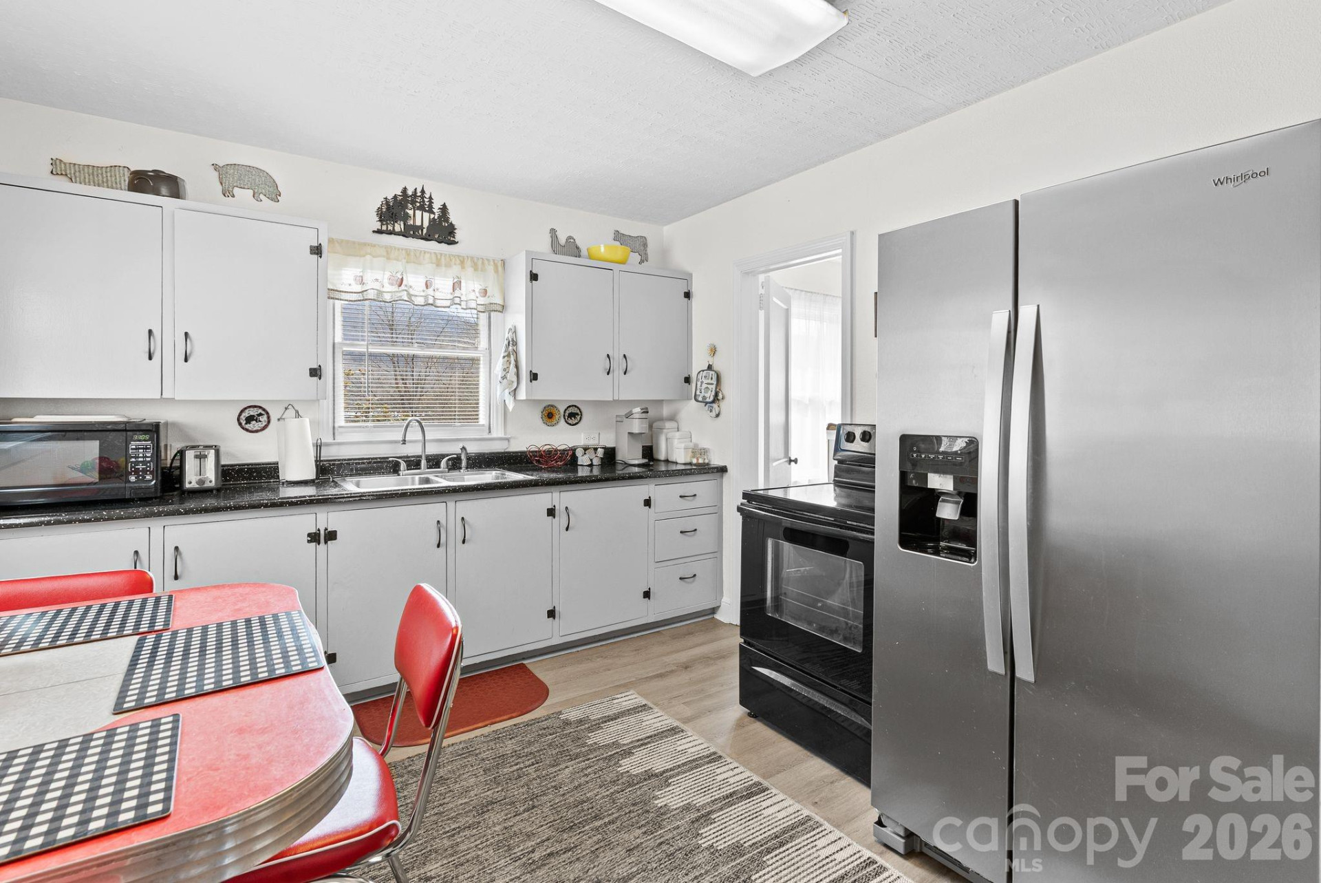 90 Pine Circle - Photo 13