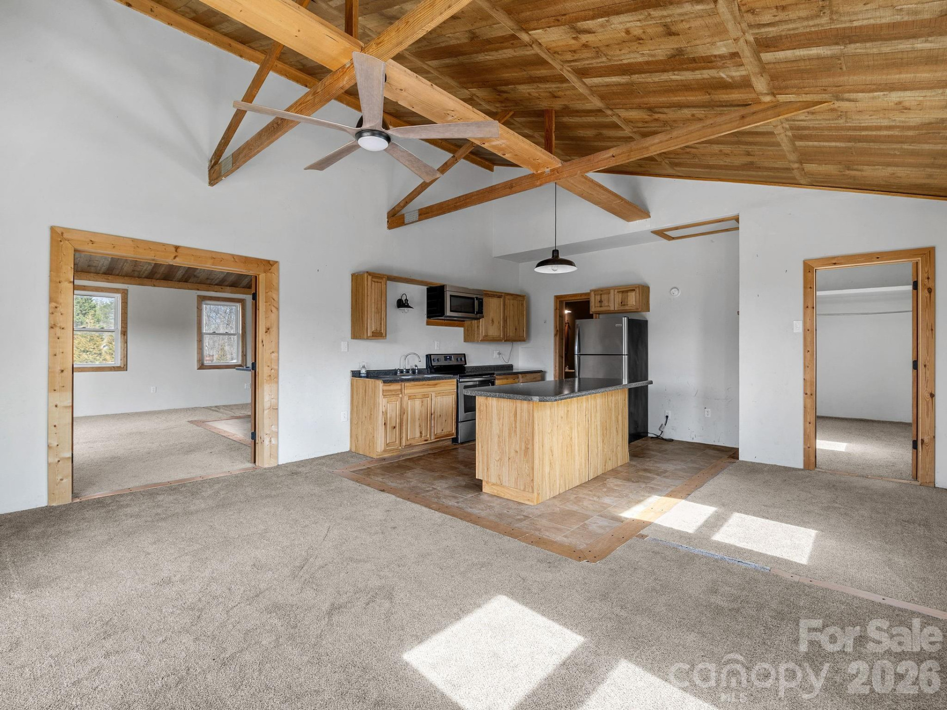 1487 Hayes Road - Photo 4