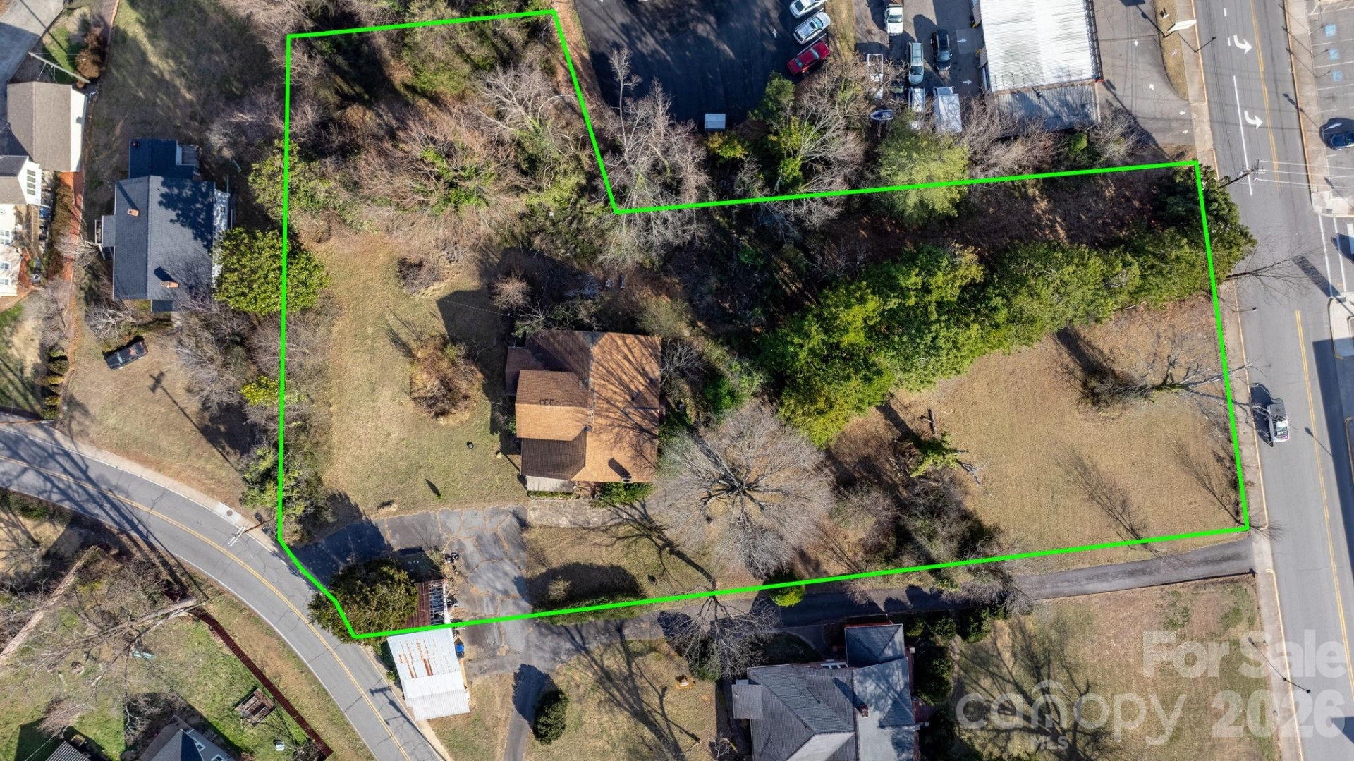 636 Main Street - Photo 2