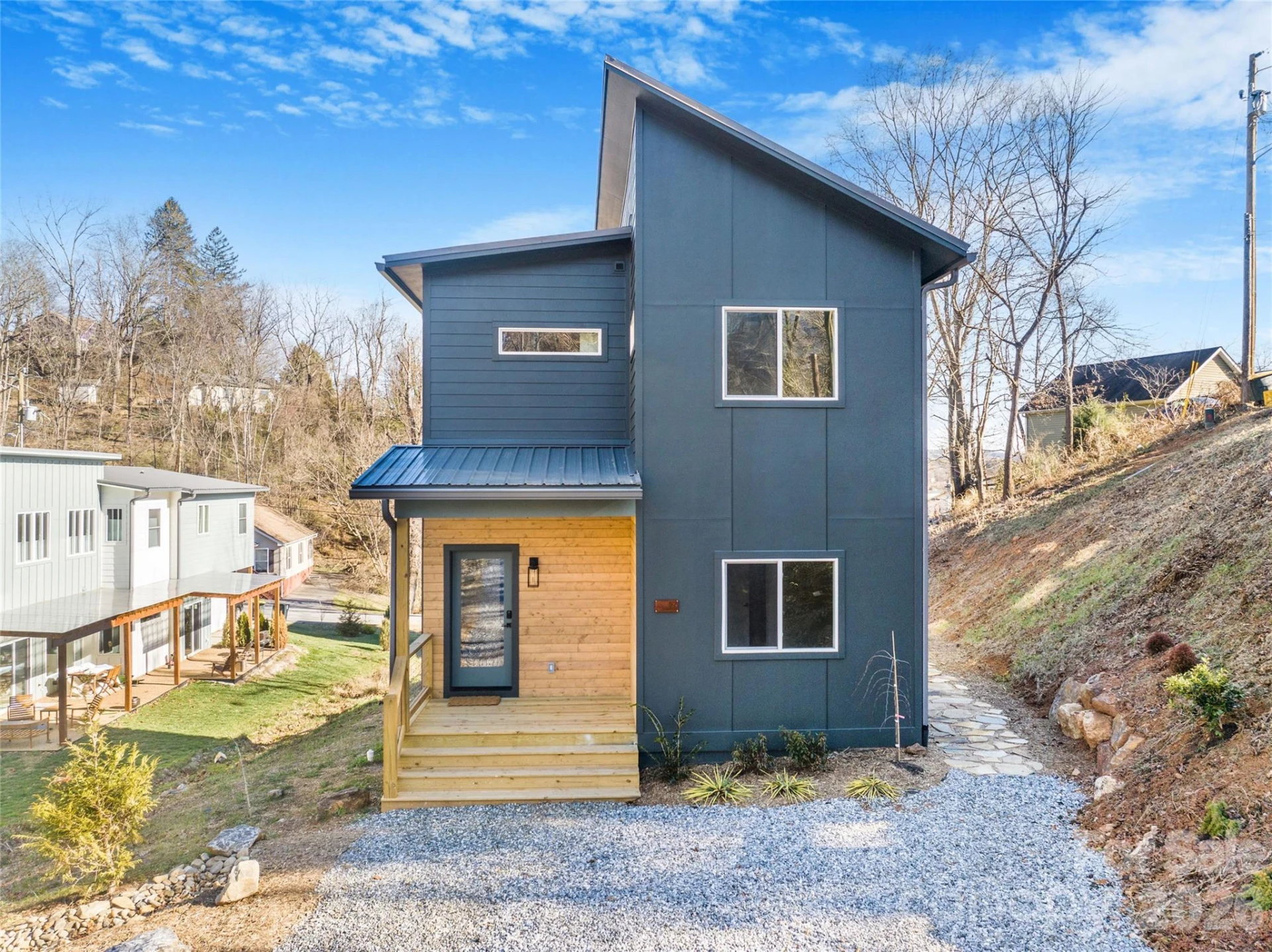 67 Crestfield Avenue