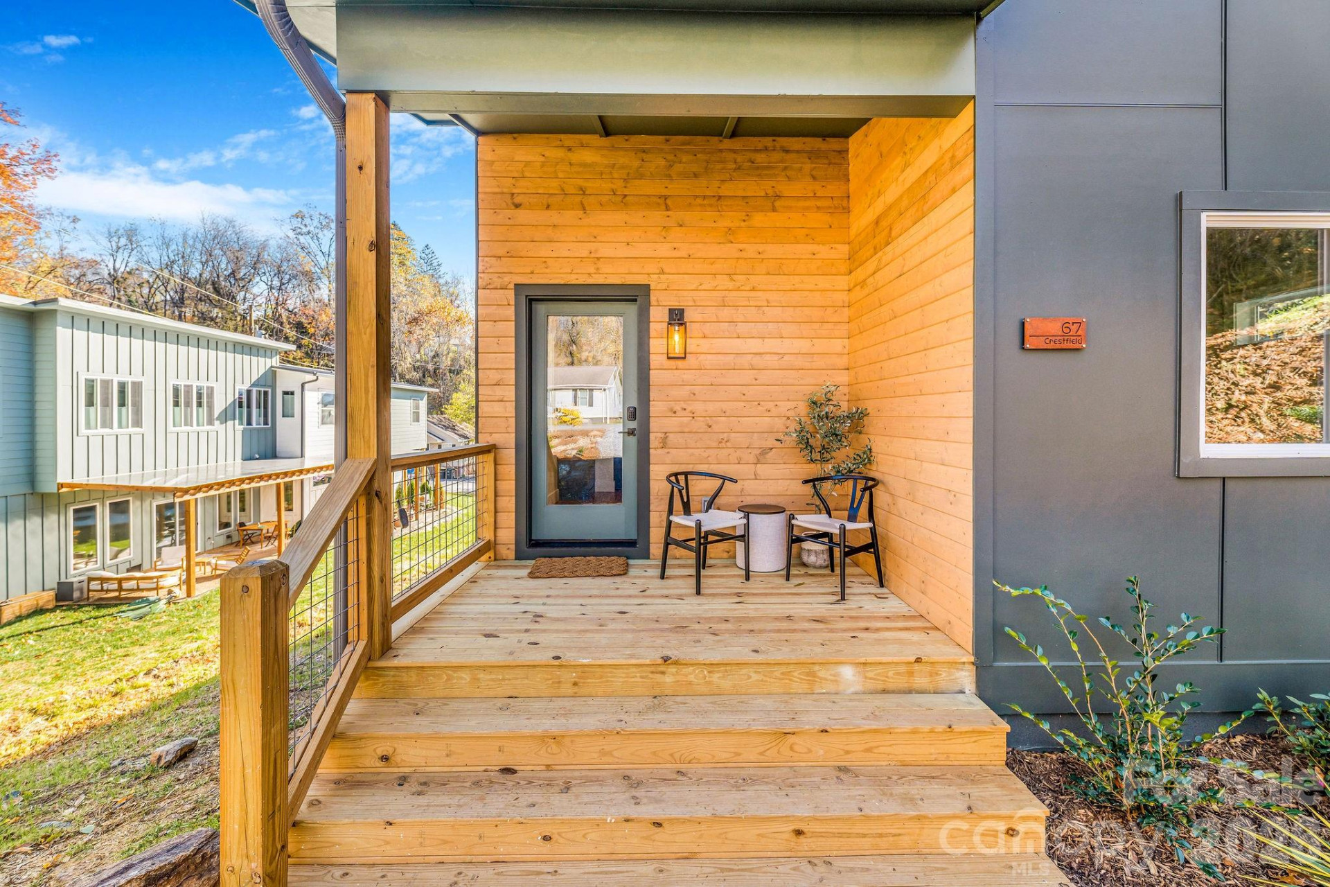 67 Crestfield Avenue - Photo 2