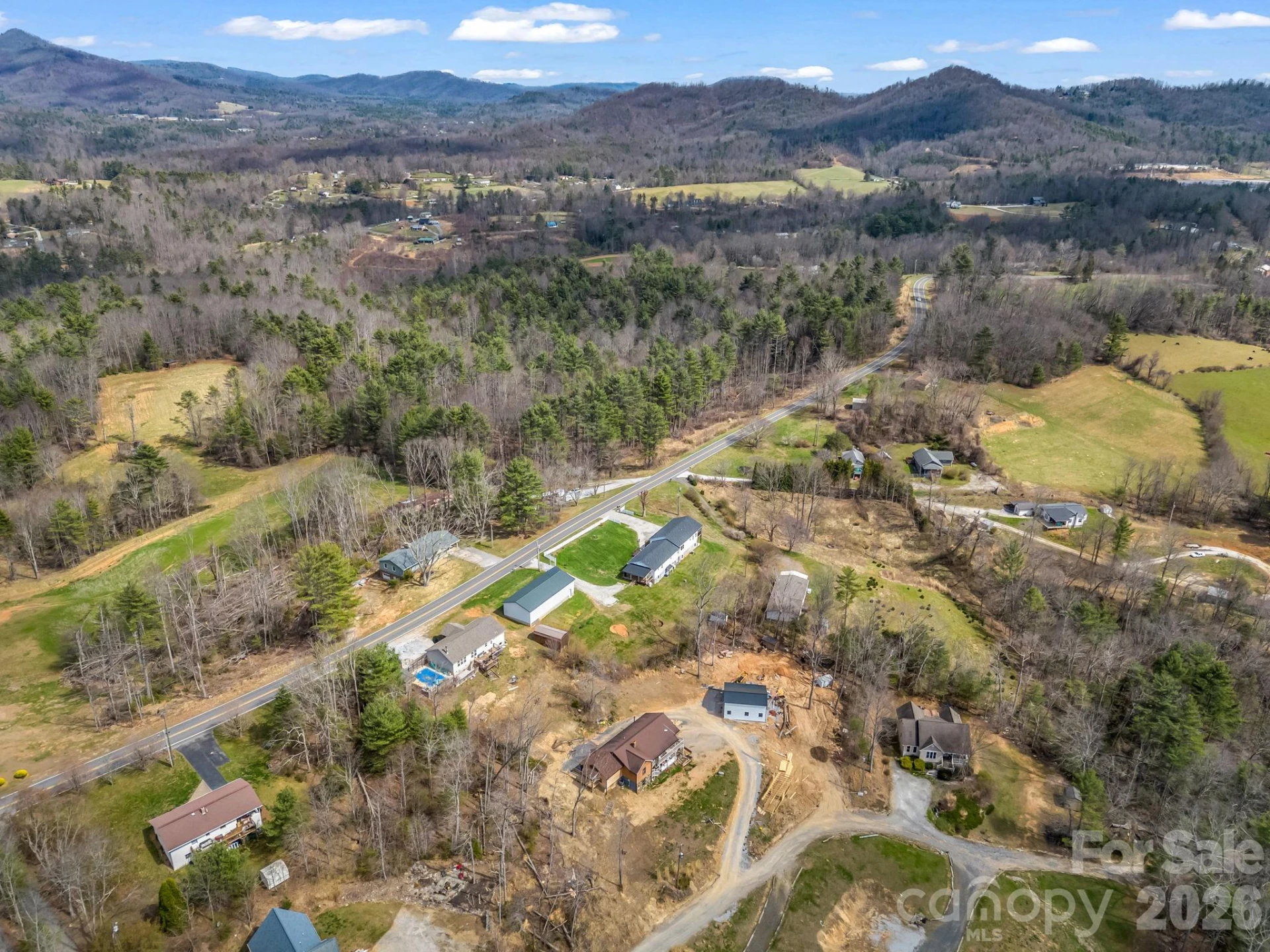 1086 Carters Ridge Road - Photo 2