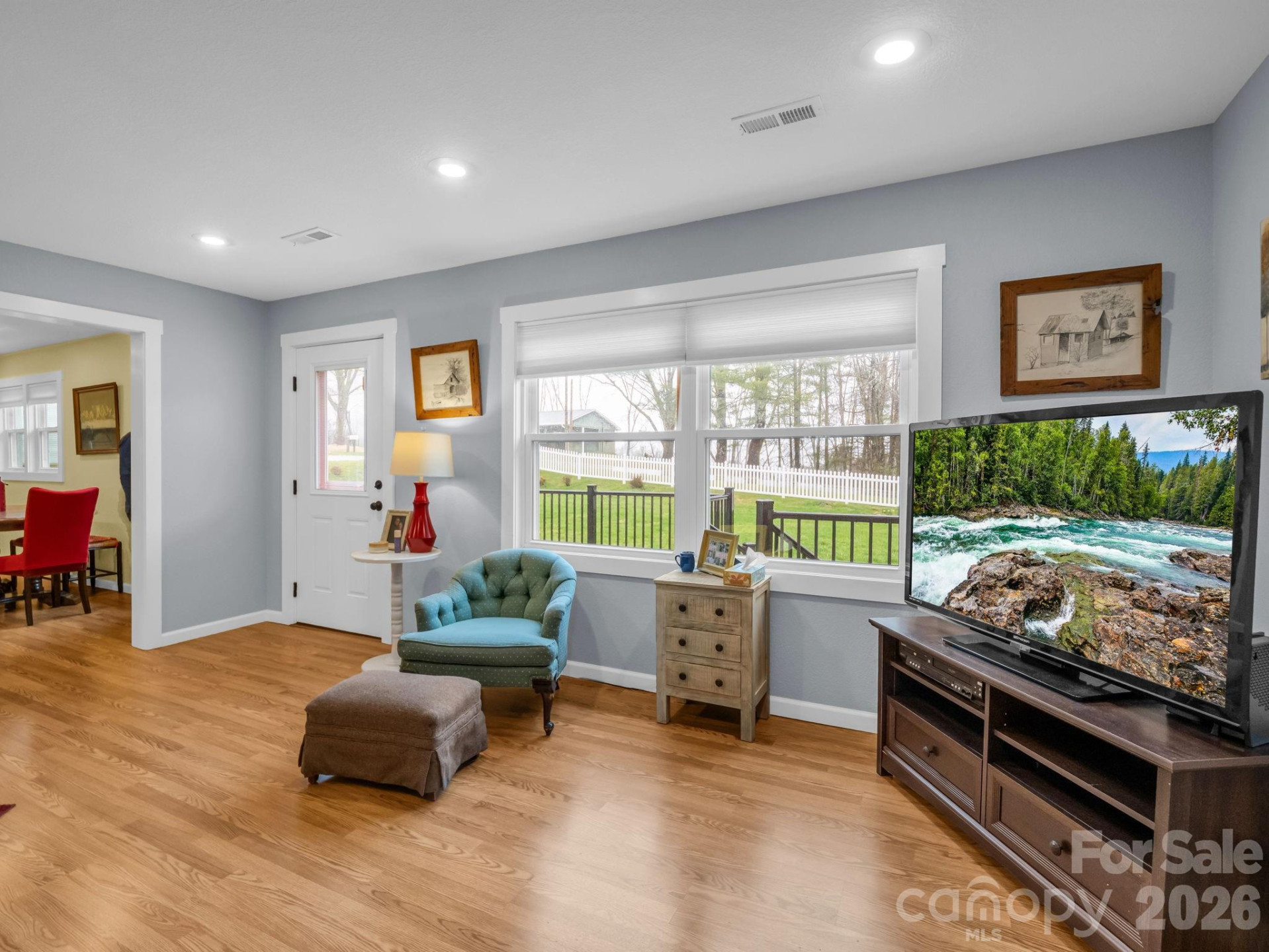 1086 Carters Ridge Road - Photo 3