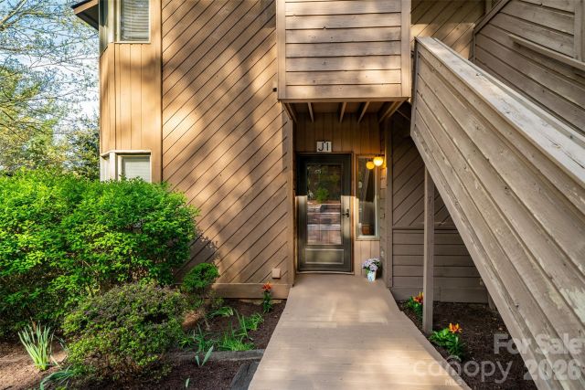 305 Piney Mountain Drive, Asheville, NC, 28805