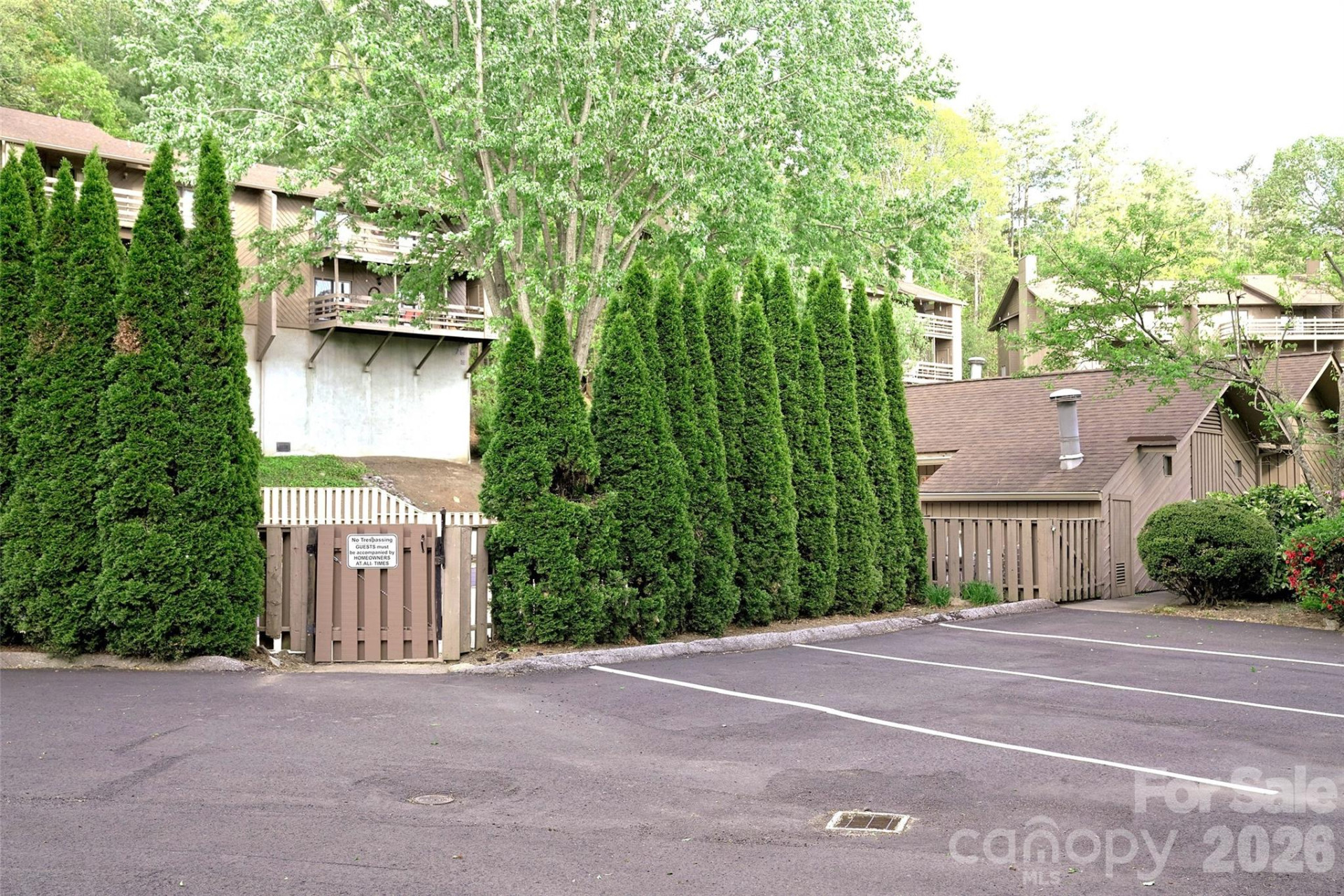 305 Piney Mountain Drive #J1 - Photo 30