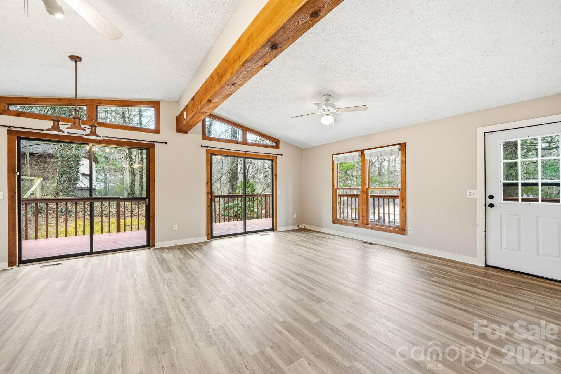 205 Mint Way - Photo 4
