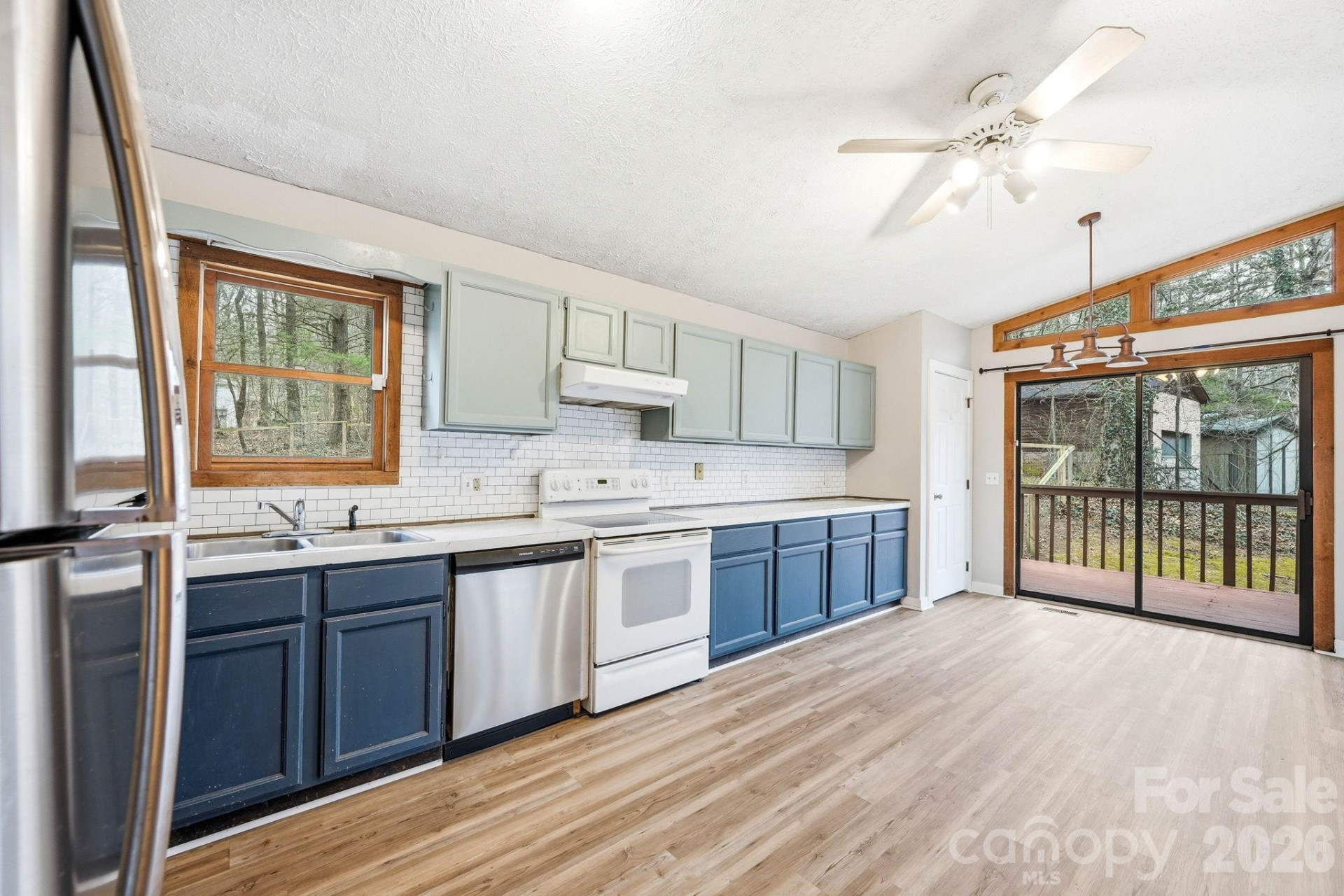 205 Mint Way - Photo 7
