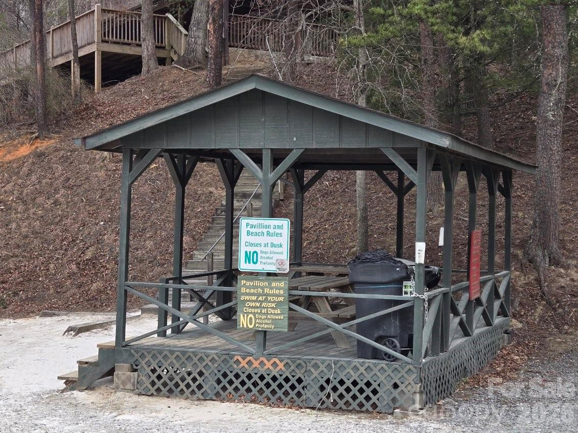 229 Buzzards Place - Photo 5