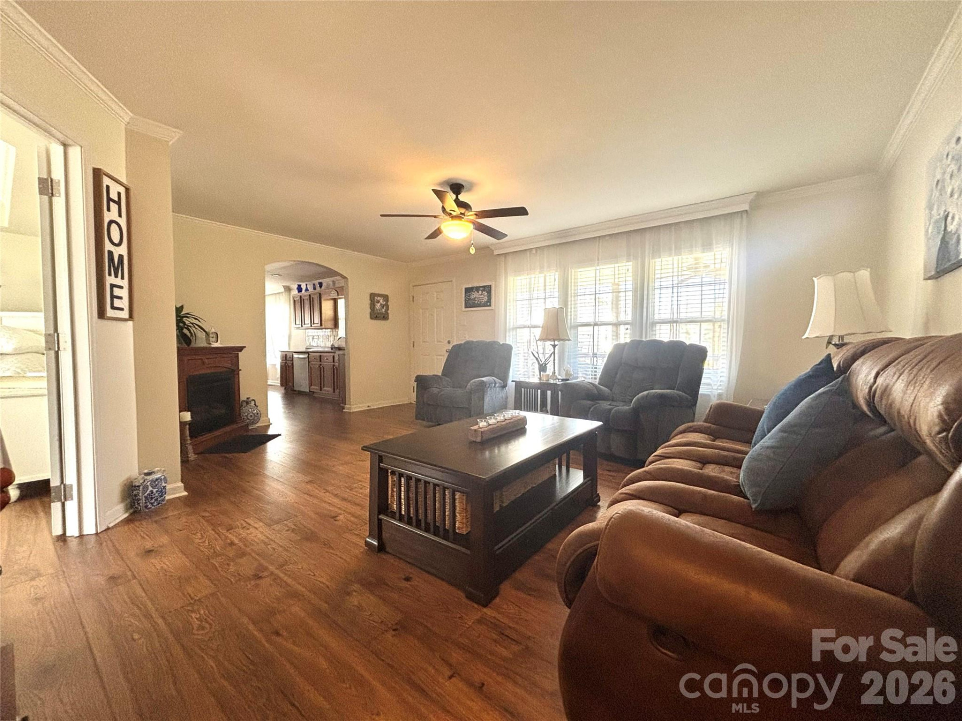 124 Hood Heights - Photo 8