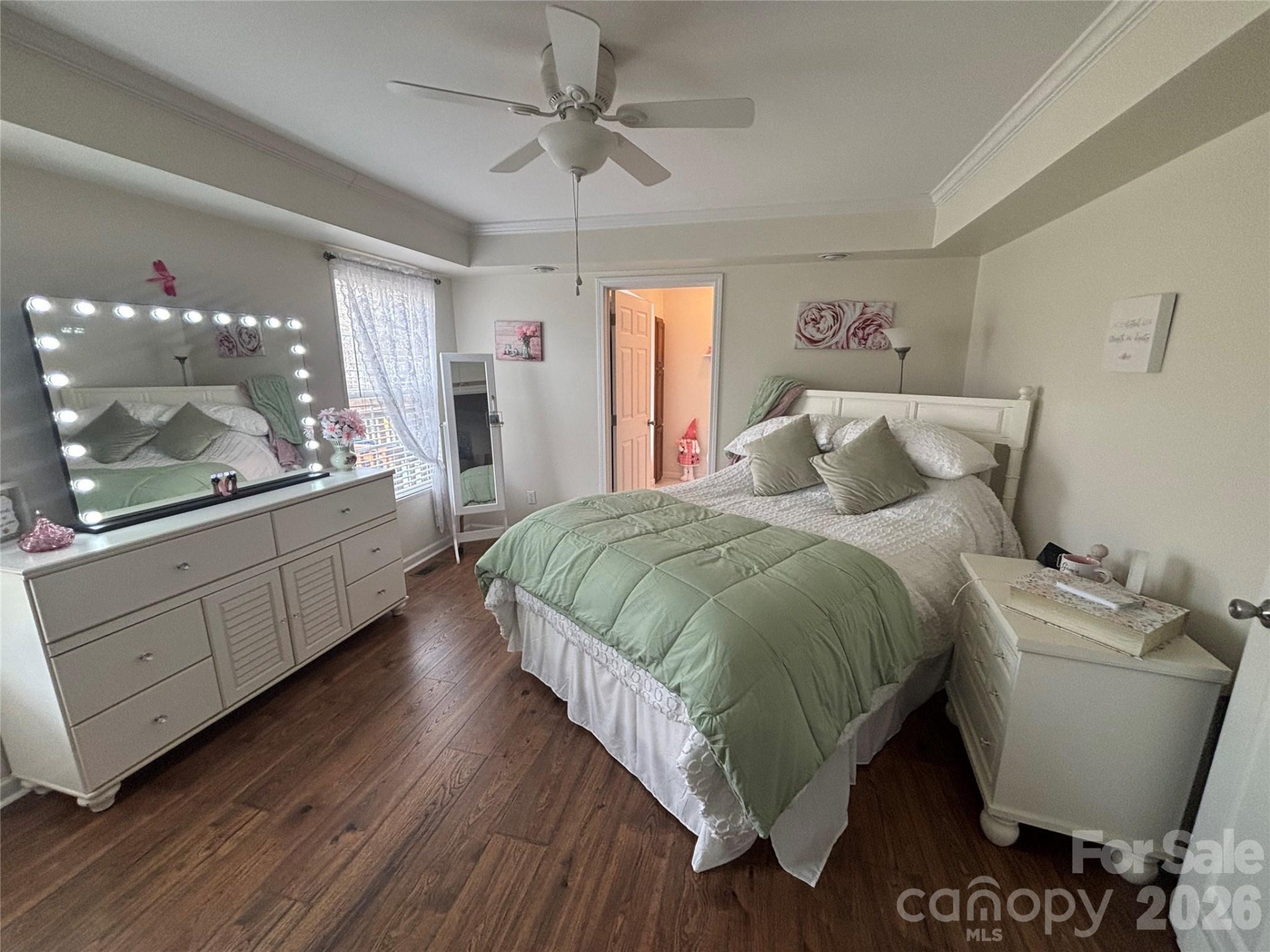 124 Hood Heights - Photo 9