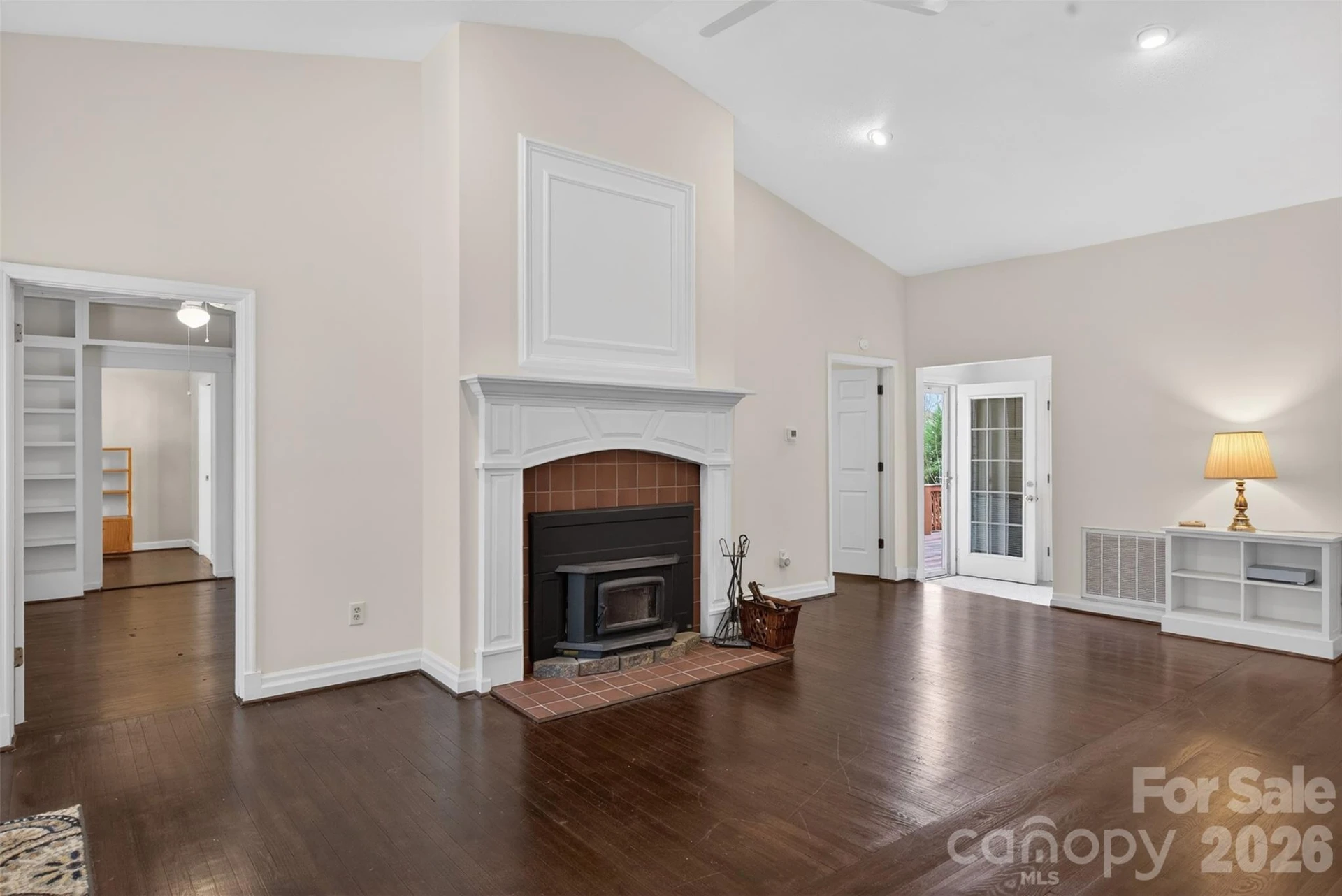 56 Whitney Avenue - Photo 3