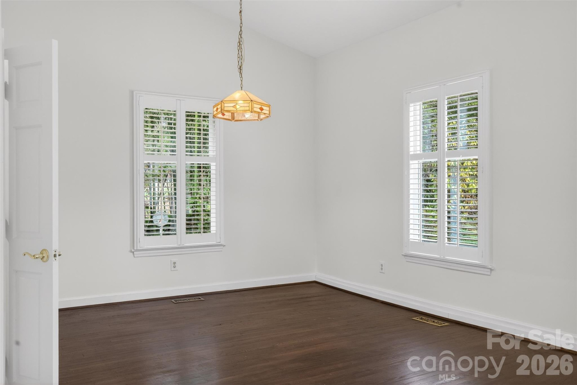 56 Whitney Avenue - Photo 5