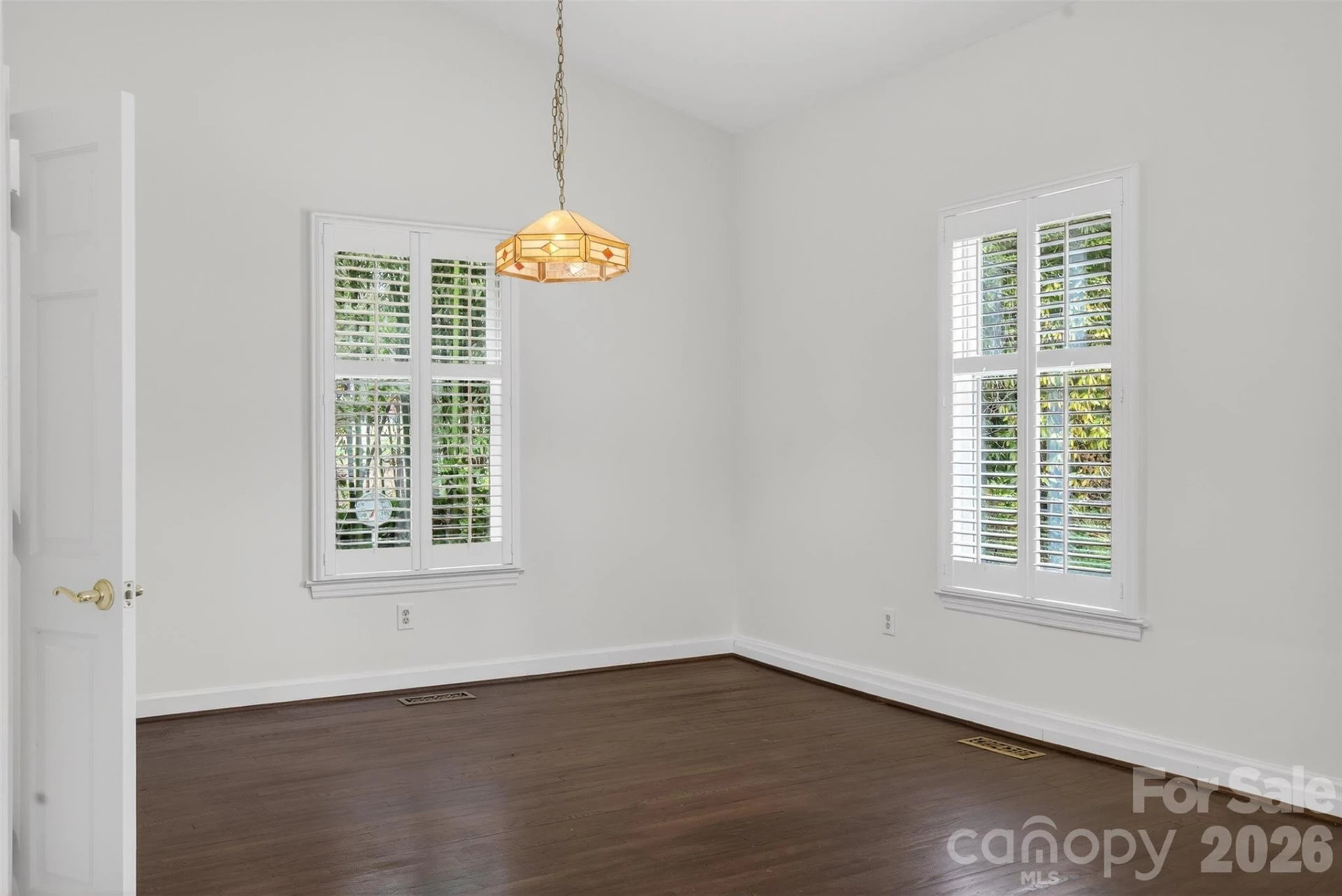 56 Whitney Avenue - Photo 5