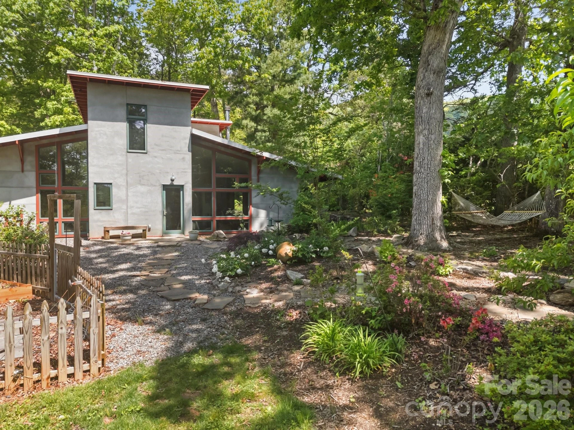 27 Rosebud Lane - Photo 3