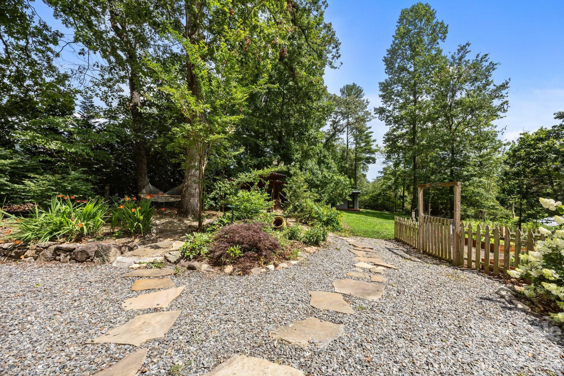 27 Rosebud Lane - Photo 41