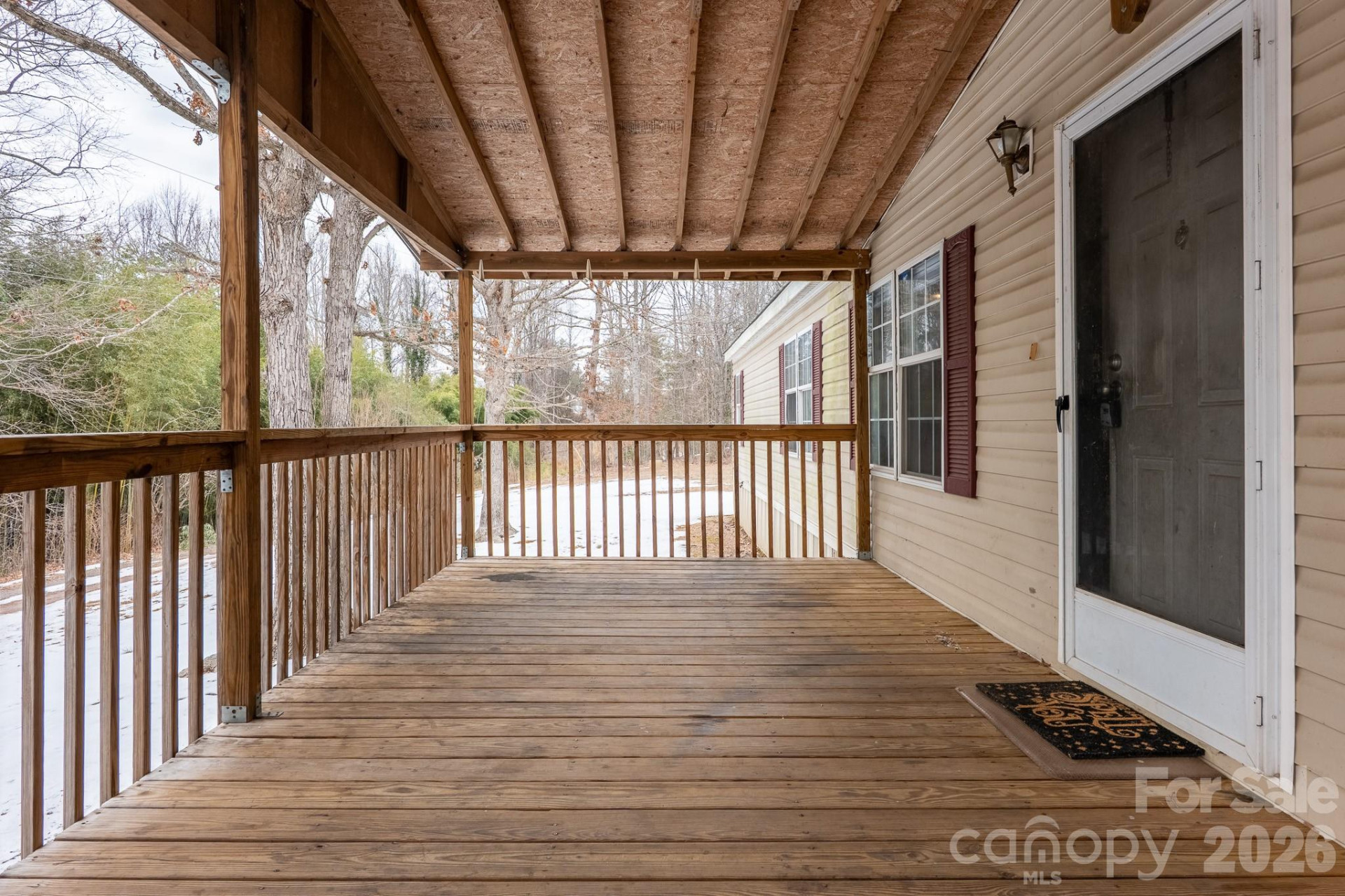 8636 County Line Road - Photo 2