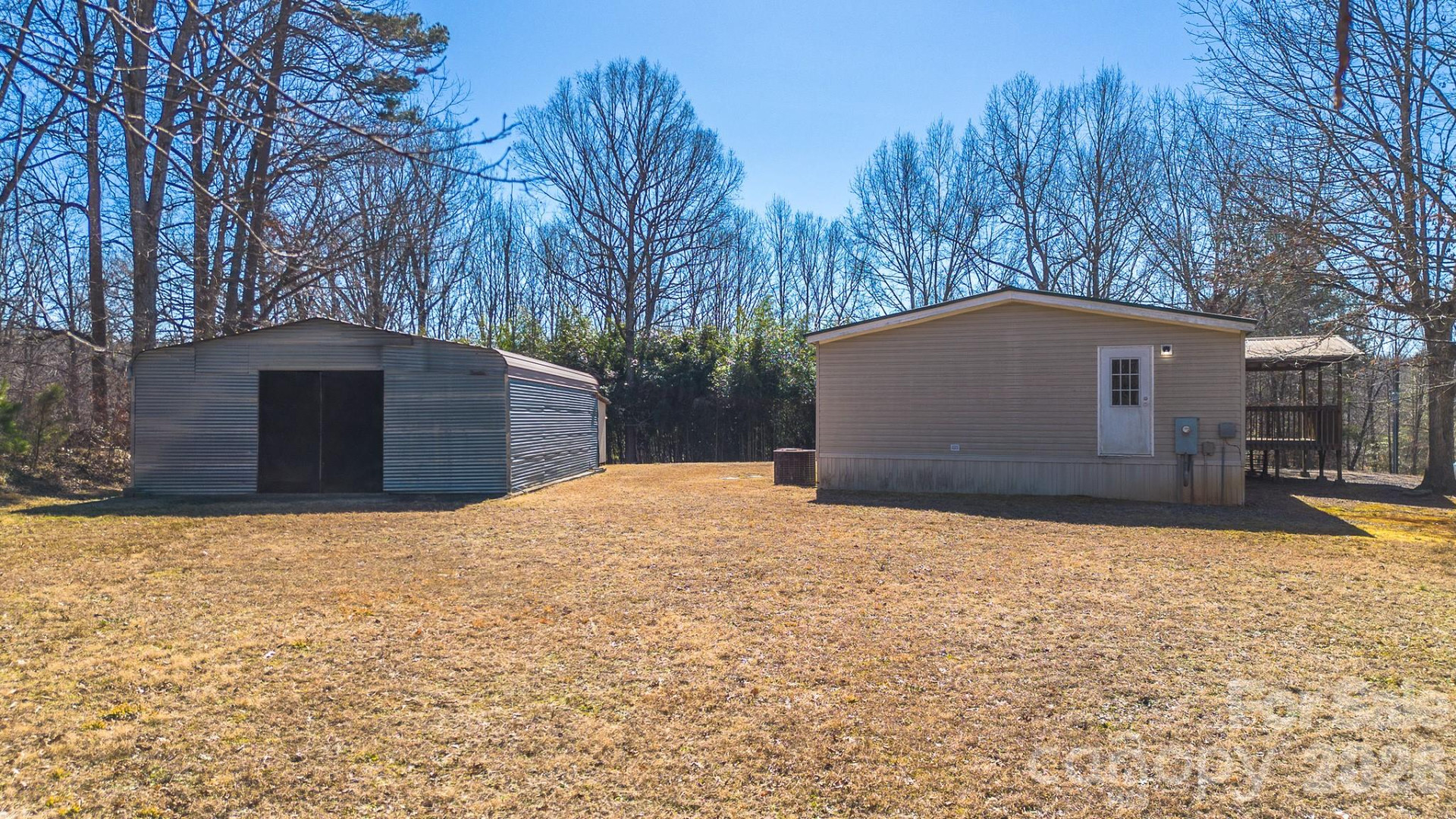 8636 County Line Road - Photo 4