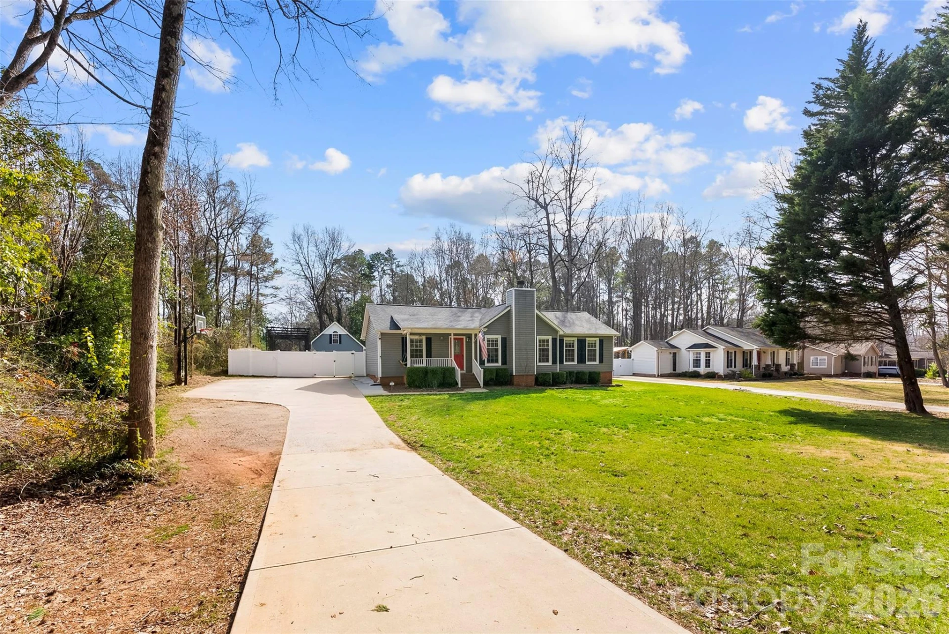 1211 Armstrong Ford Road - Photo 3