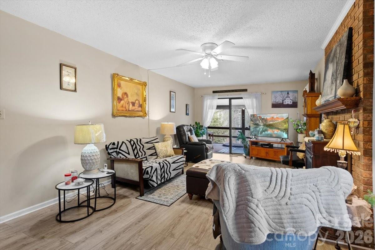 51 Poplar Tree Lane - Photo 14