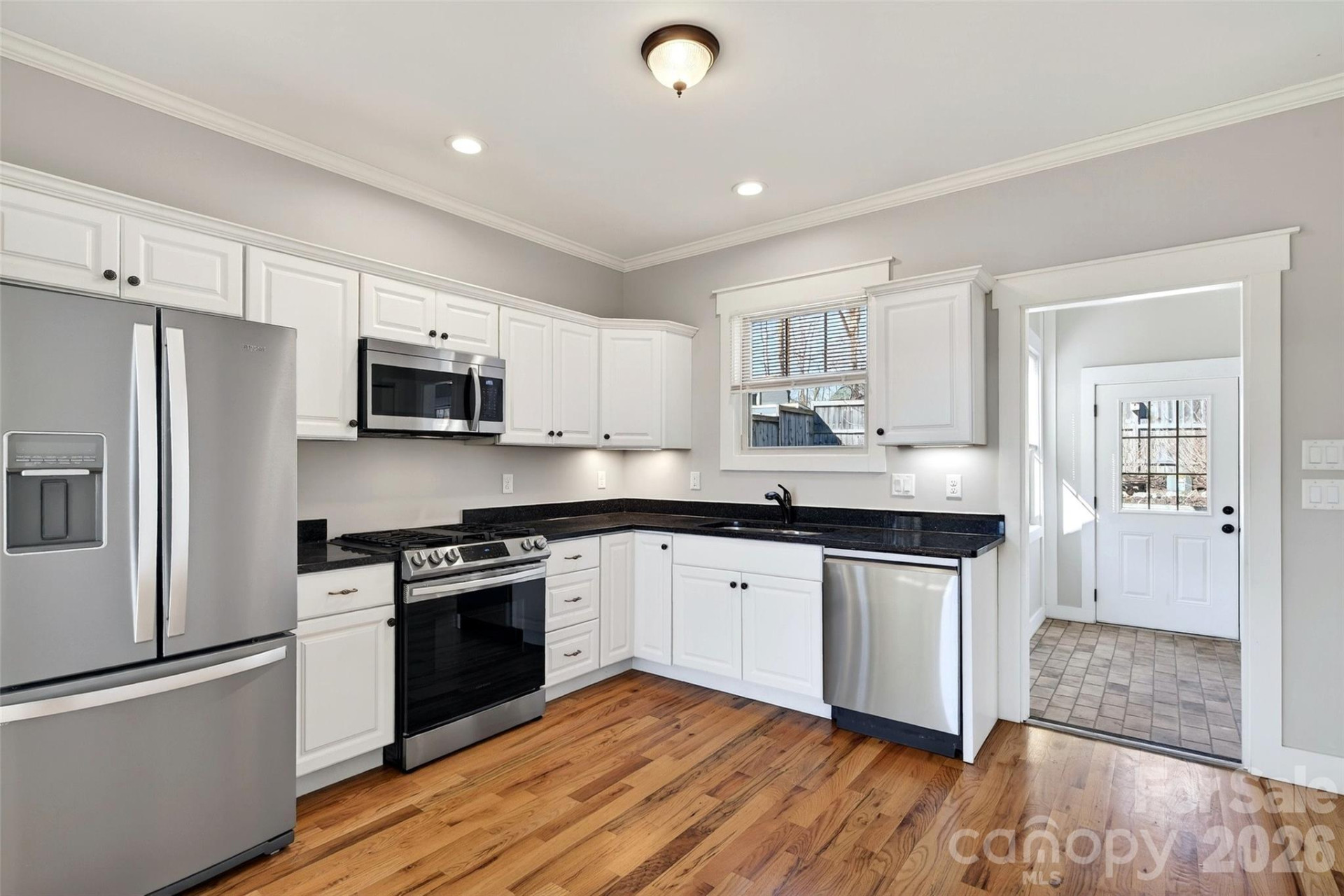 311 Lake Oak Drive - Photo 12
