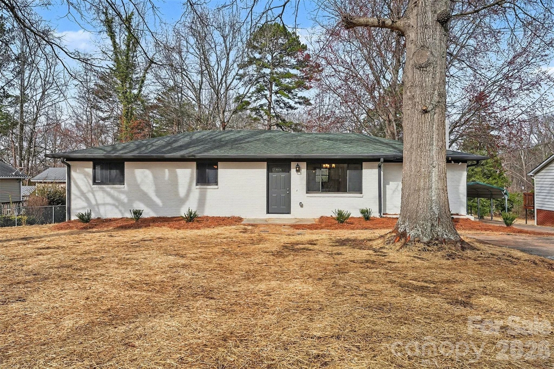 728 Pleasant Avenue - Photo 2