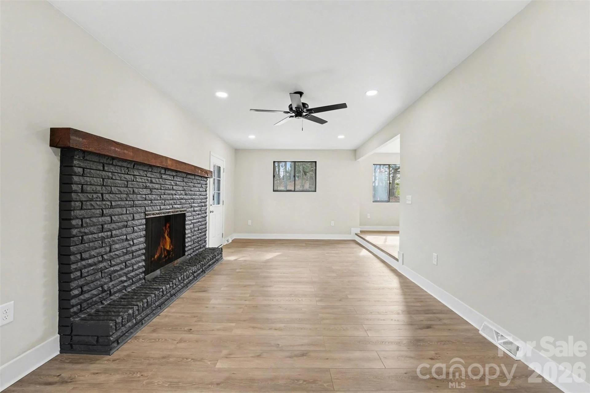 728 Pleasant Avenue - Photo 12
