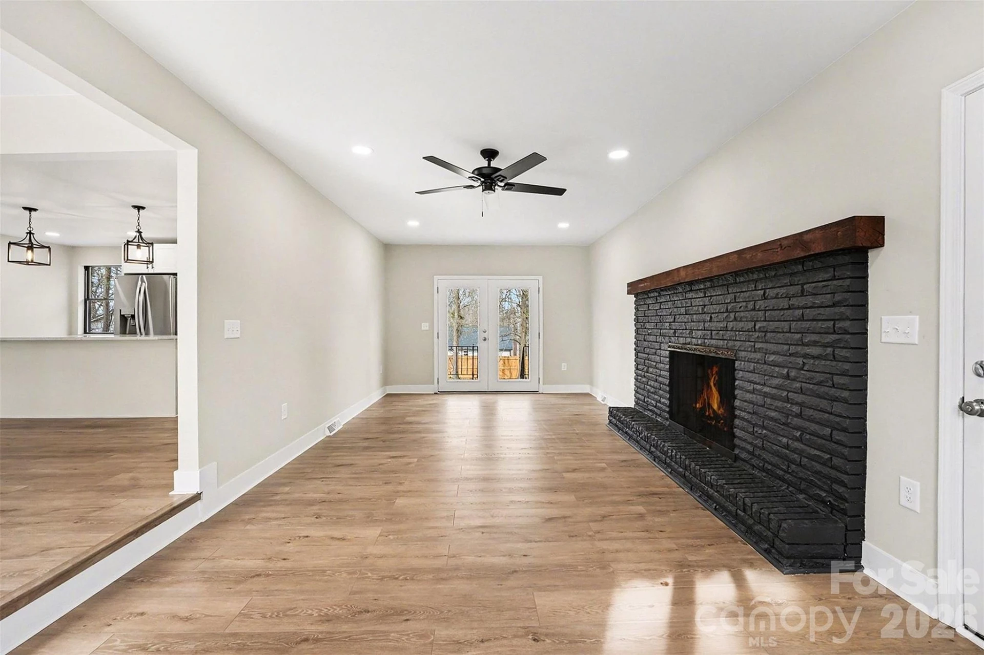 728 Pleasant Avenue - Photo 13