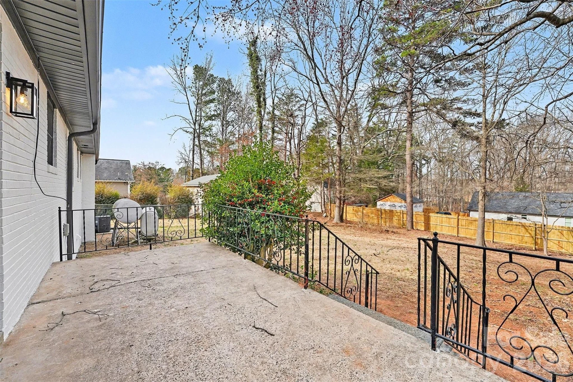 728 Pleasant Avenue - Photo 29