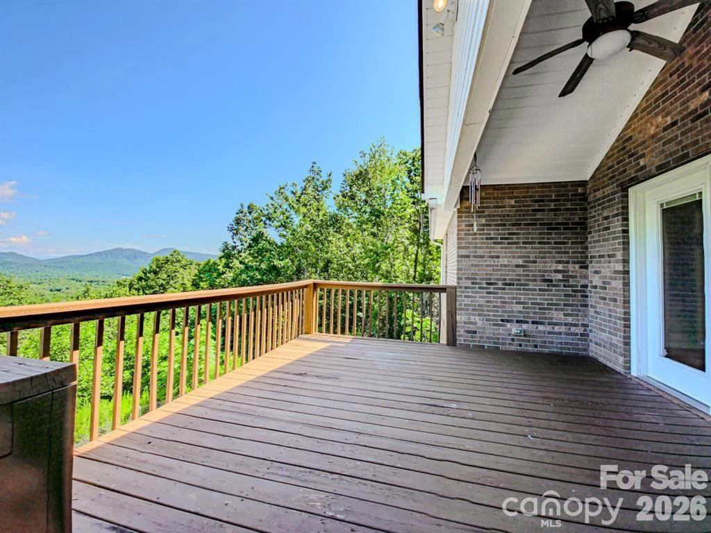 485 Mountain Lookout Drive - Photo 15