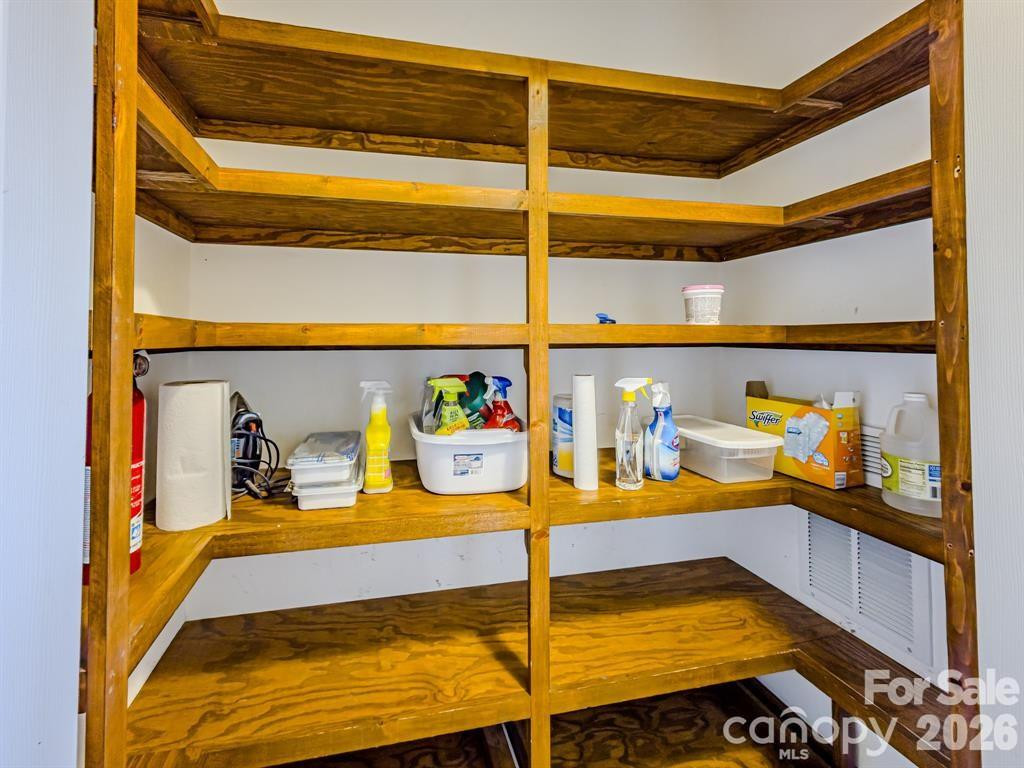 485 Mountain Lookout Drive - Photo 33