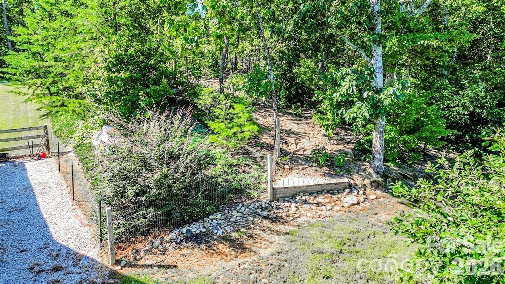 485 Mountain Lookout Drive - Photo 35