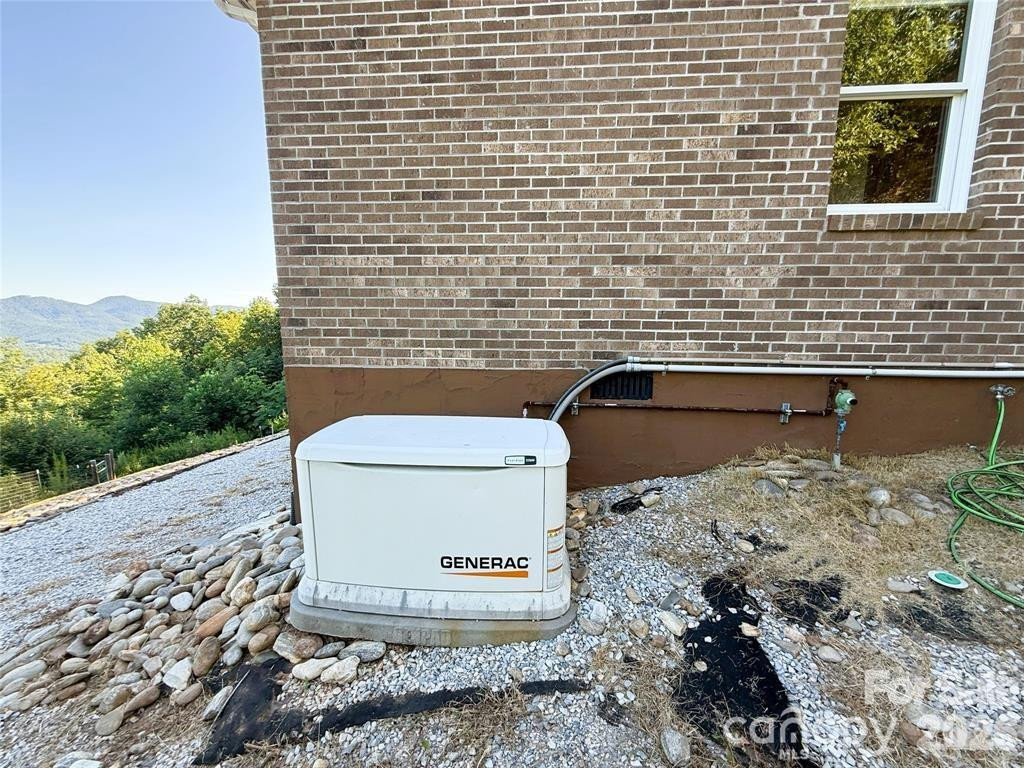 485 Mountain Lookout Drive - Photo 44