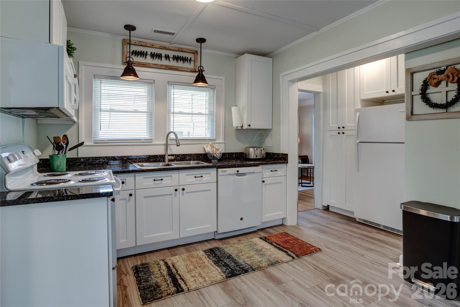 109 Marshall Street - Photo 19