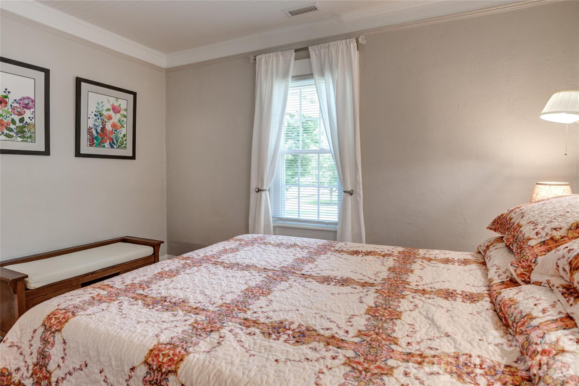 109 Marshall Street - Photo 28
