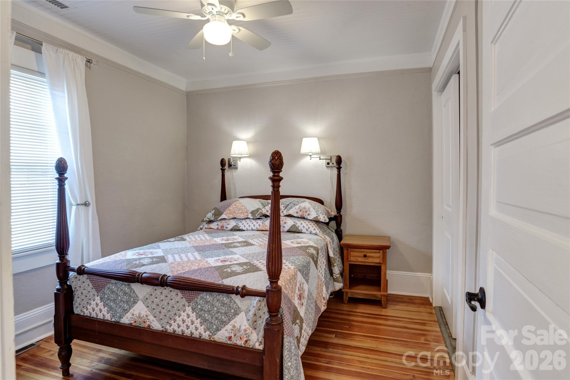 109 Marshall Street - Photo 32