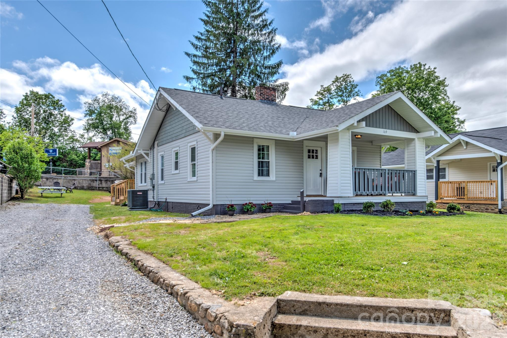 109 Marshall Street - Photo 6