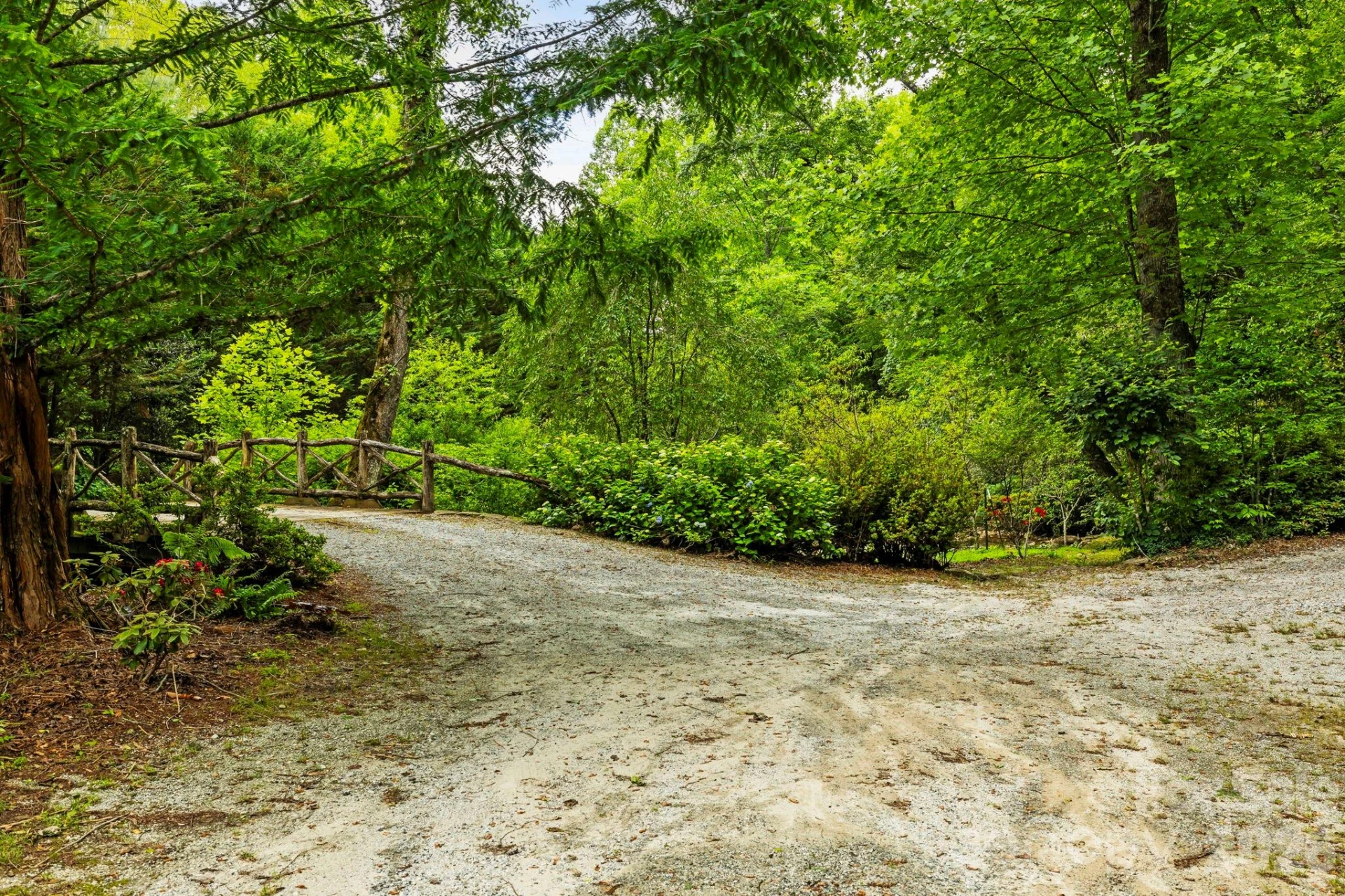 3739 Pickens Highway - Photo 32