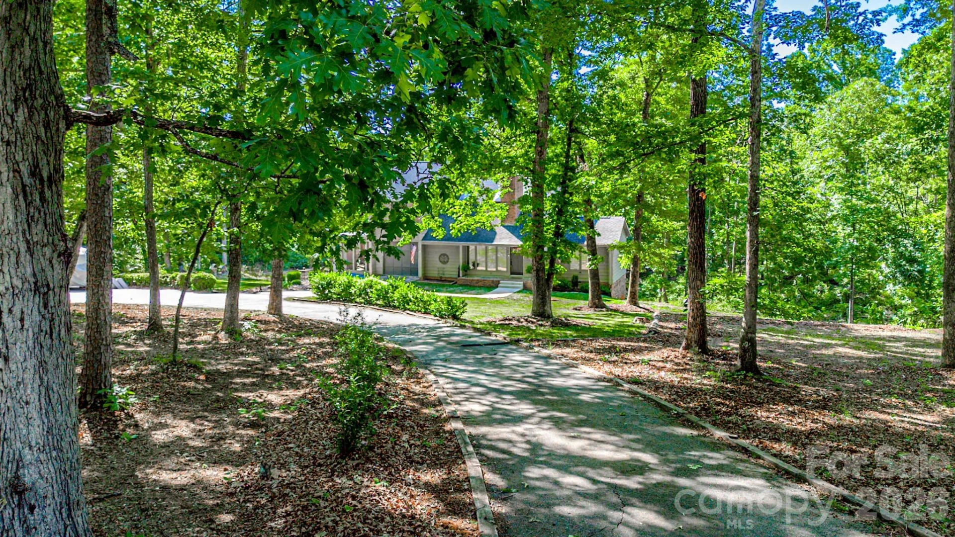 142 Padgett-Burns Road - Photo 2