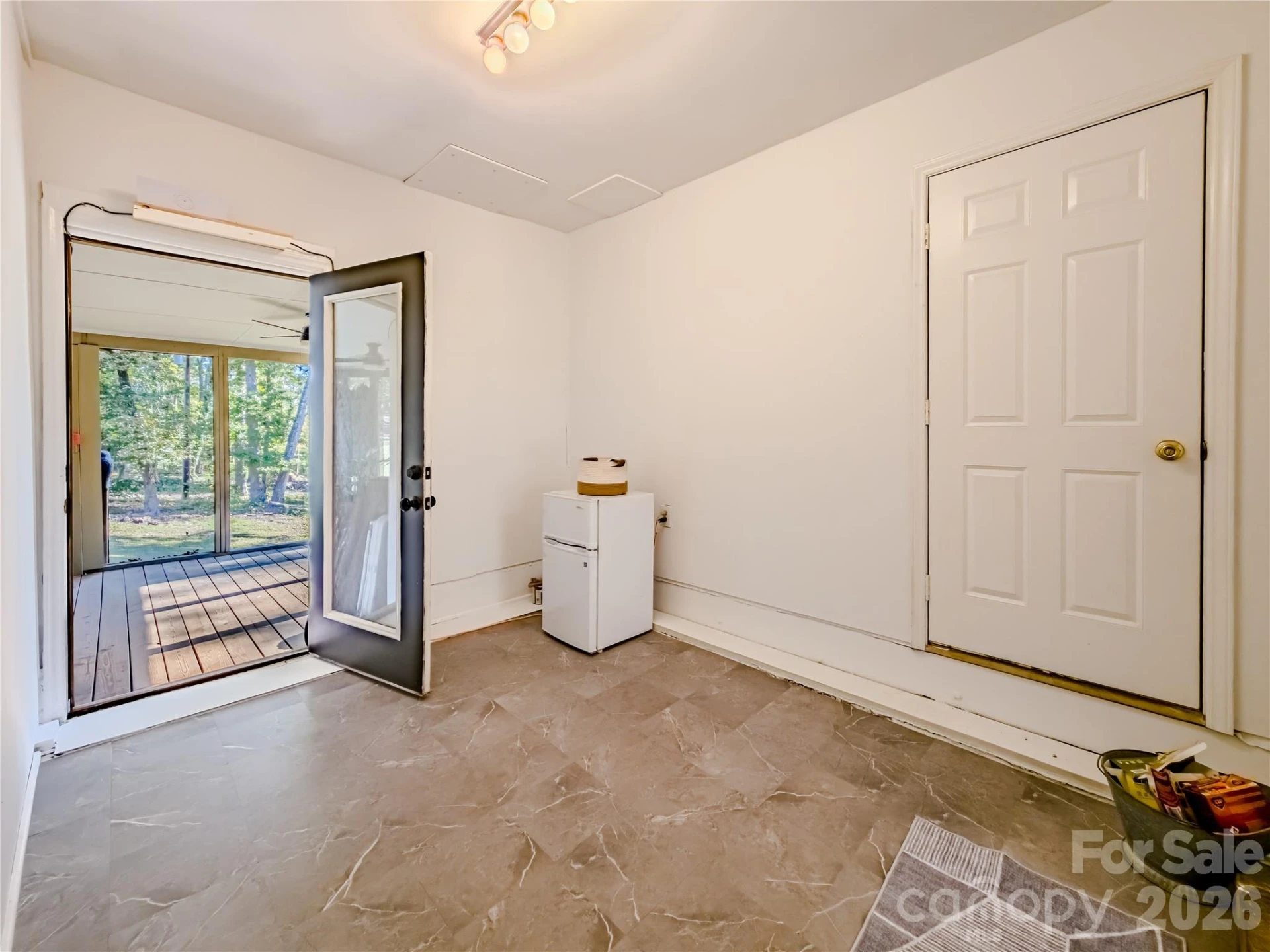 142 Padgett-Burns Road - Photo 21