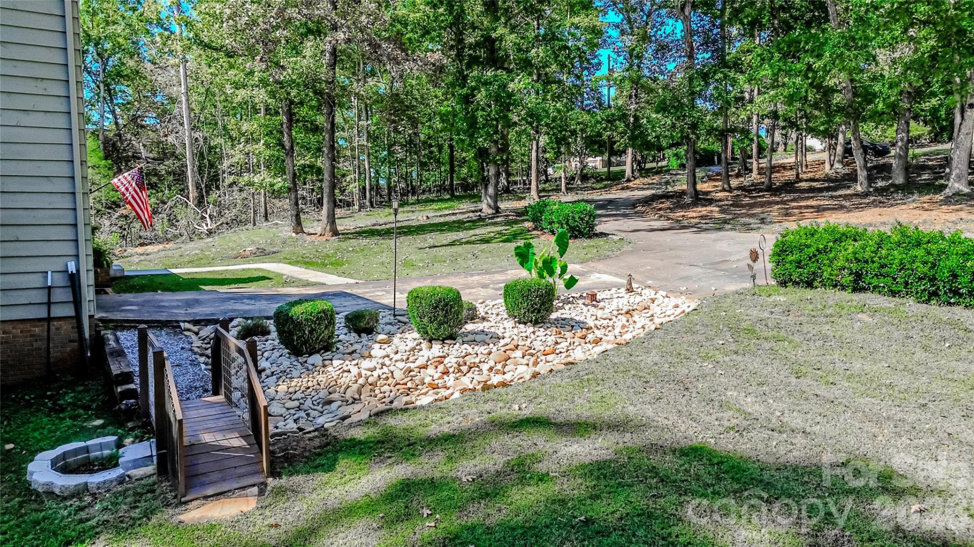 142 Padgett-Burns Road - Photo 10