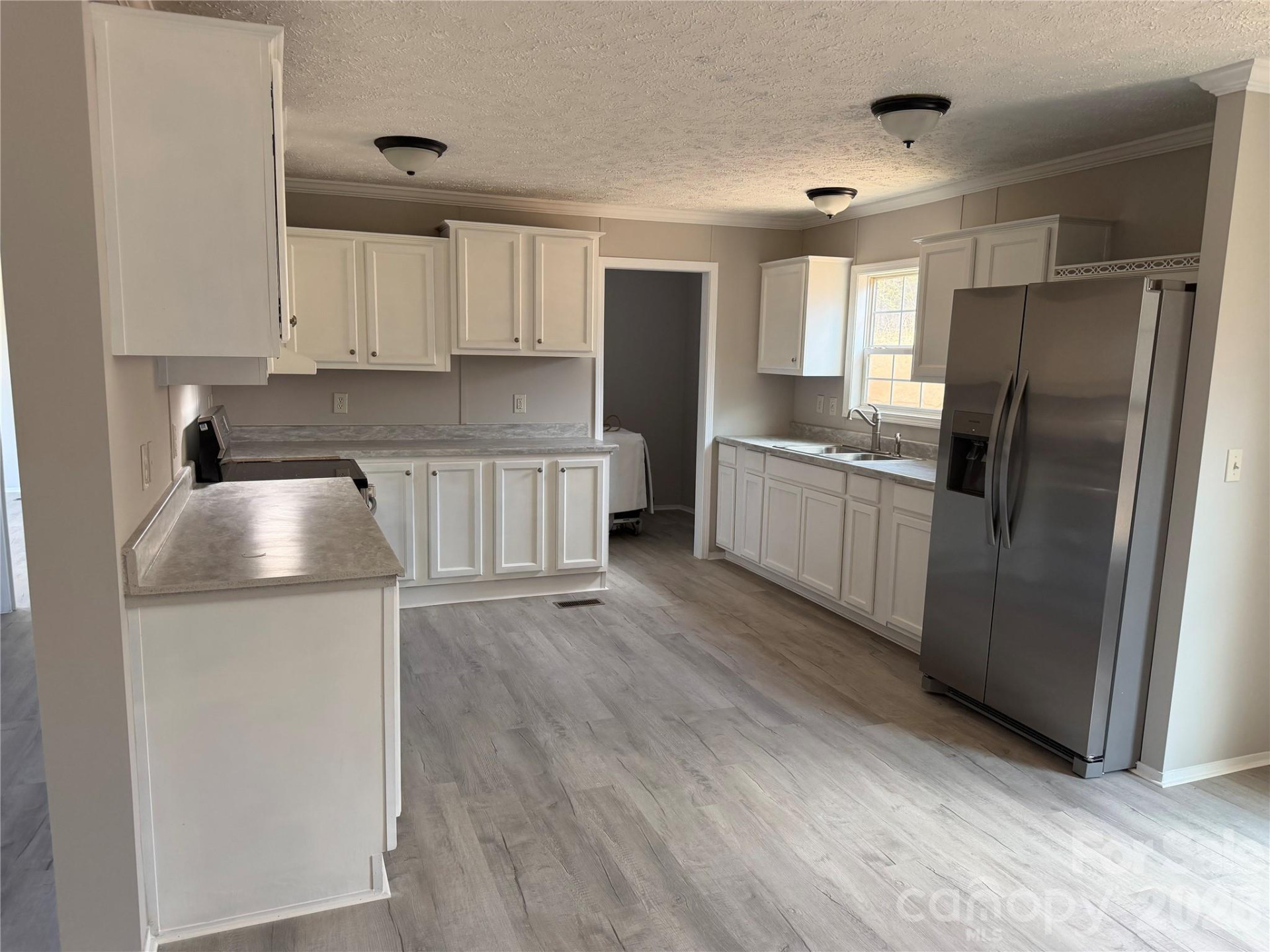 190 Noahs World Lane - Photo 7