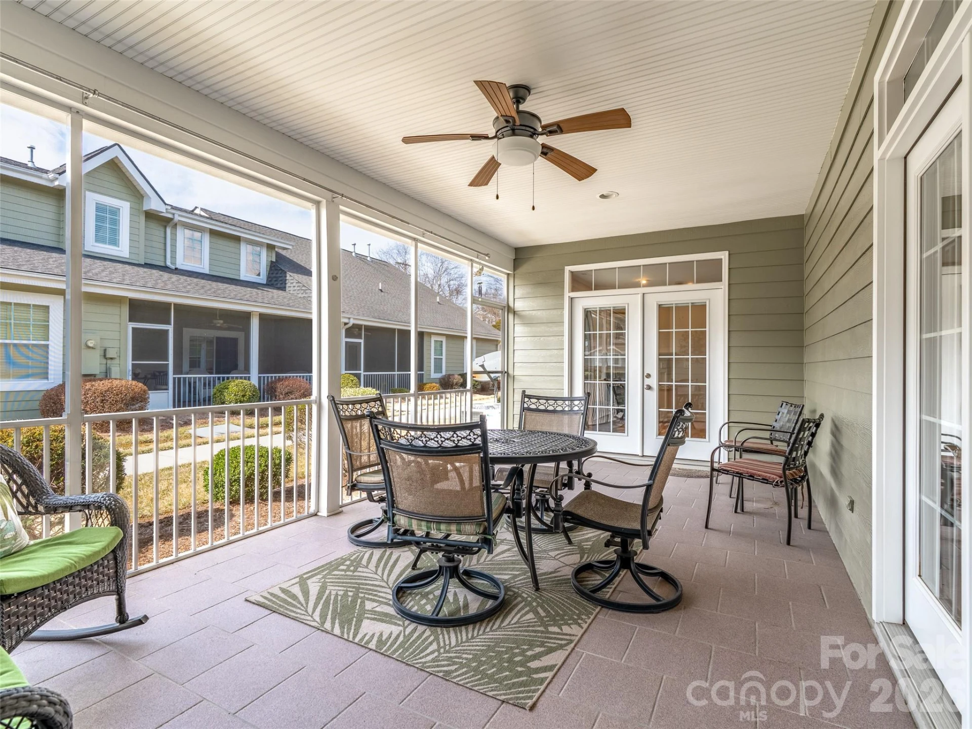 61 Blythe Commons Court - Photo 40