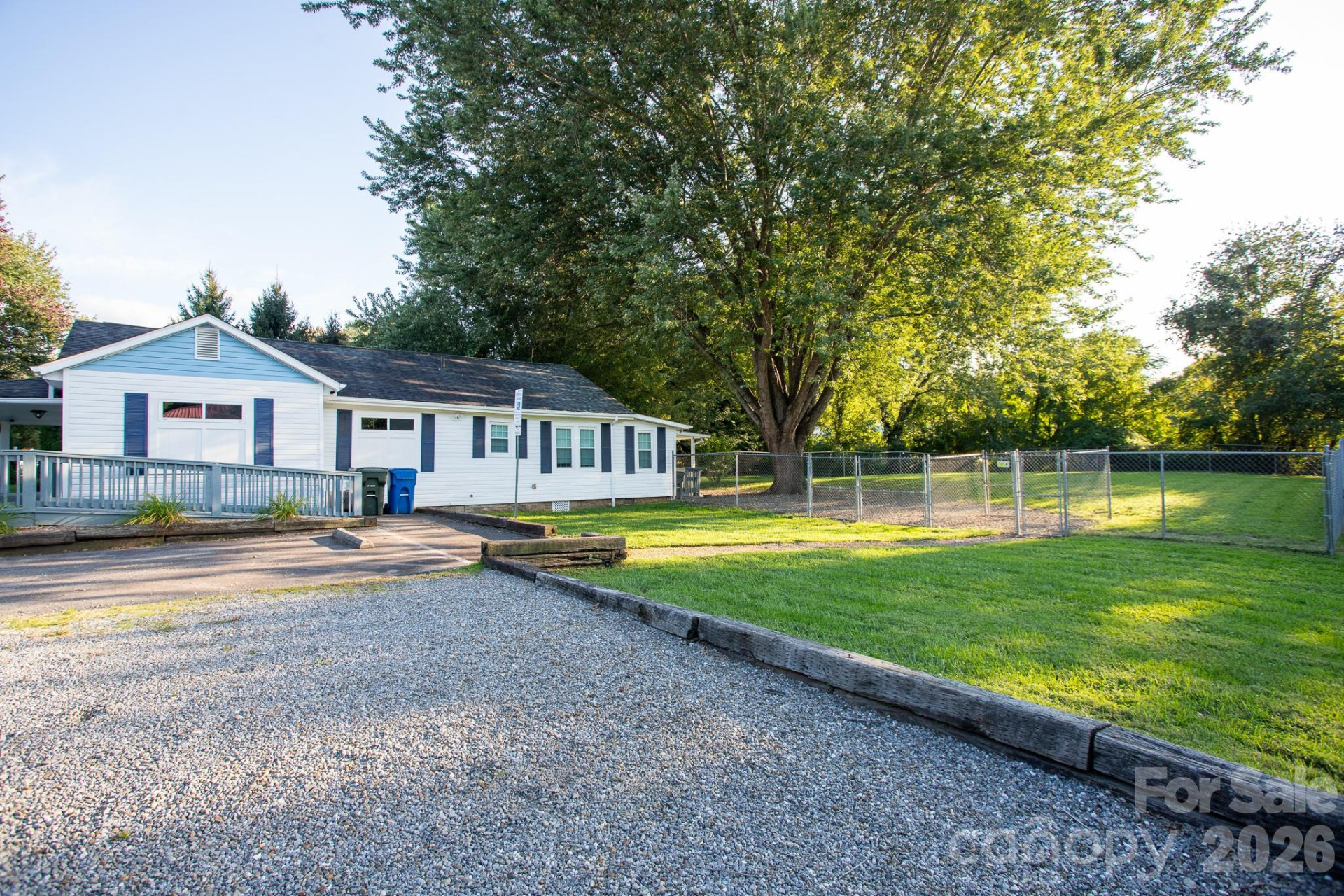 95 Elysinia Avenue - Photo 32