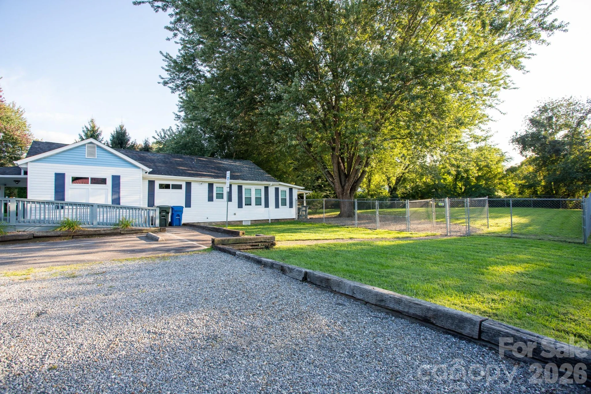 95 Elysinia Avenue - Photo 32