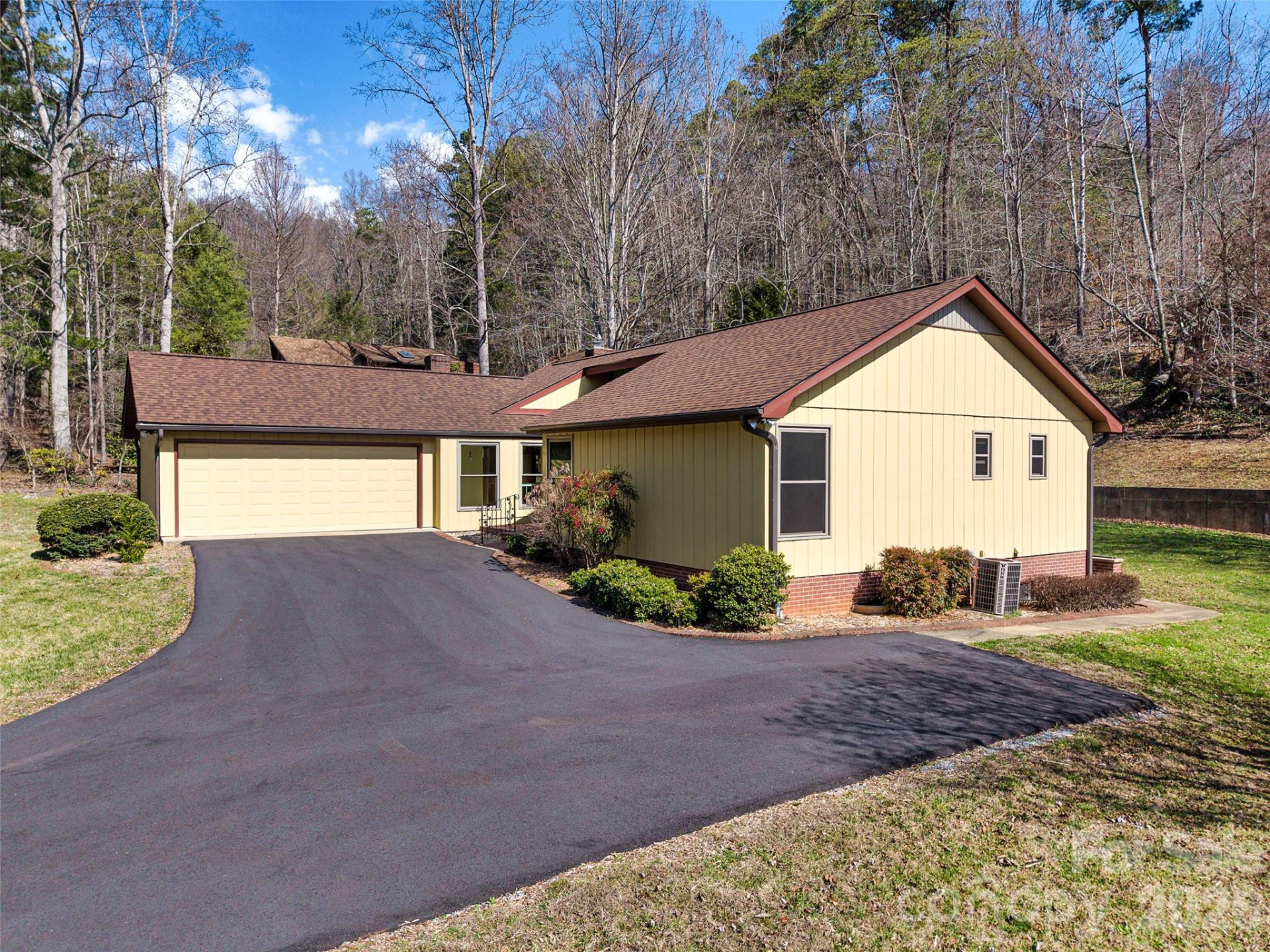 63 Pinecroft Road - Photo 5