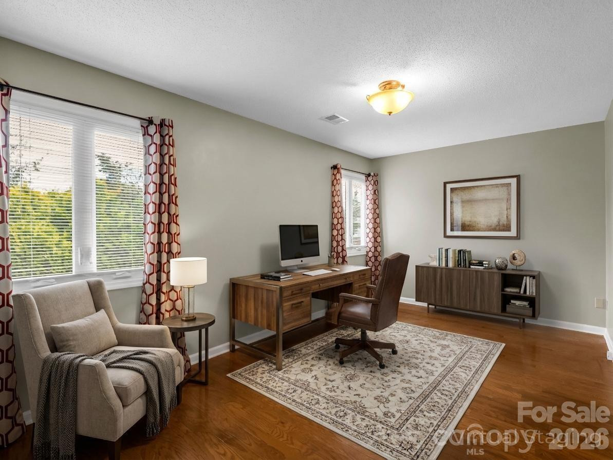 220 Dartcrest Drive - Photo 17