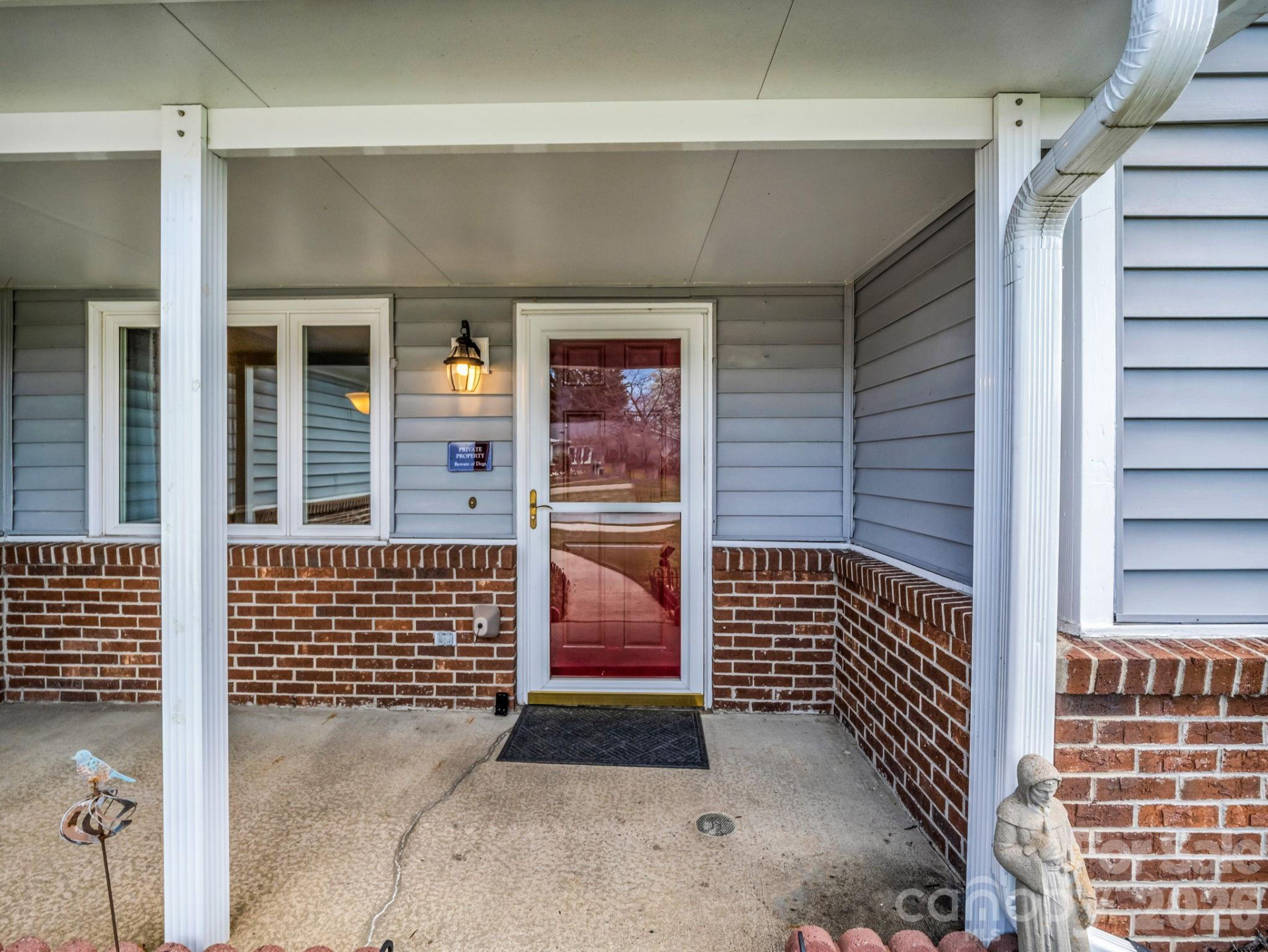 220 Dartcrest Drive - Photo 4
