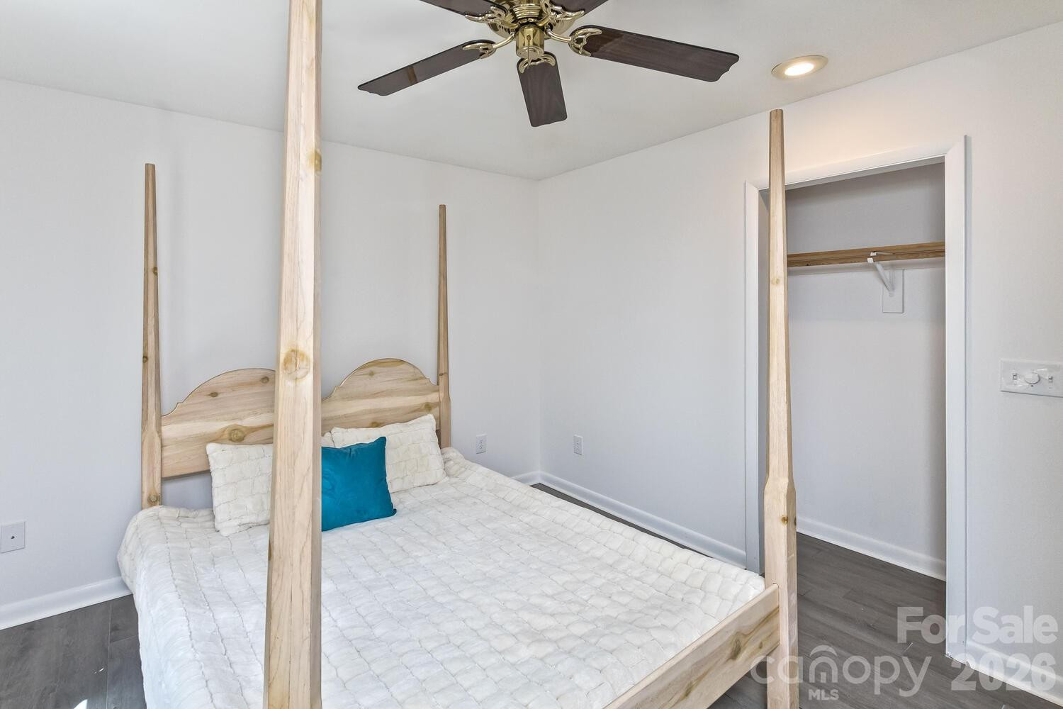 53 Benfield Road - Photo 19