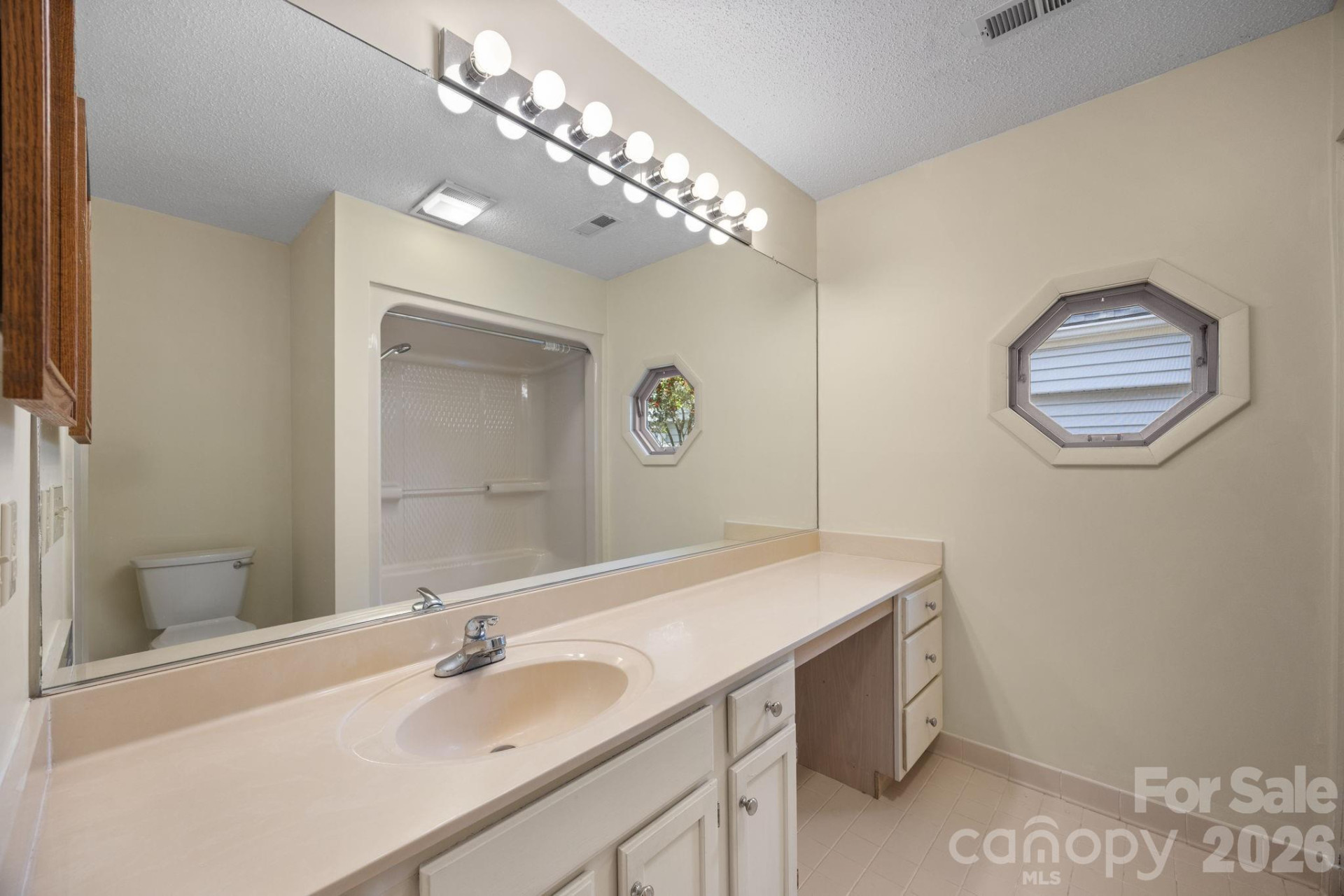 11 Stuart Circle - Photo 17