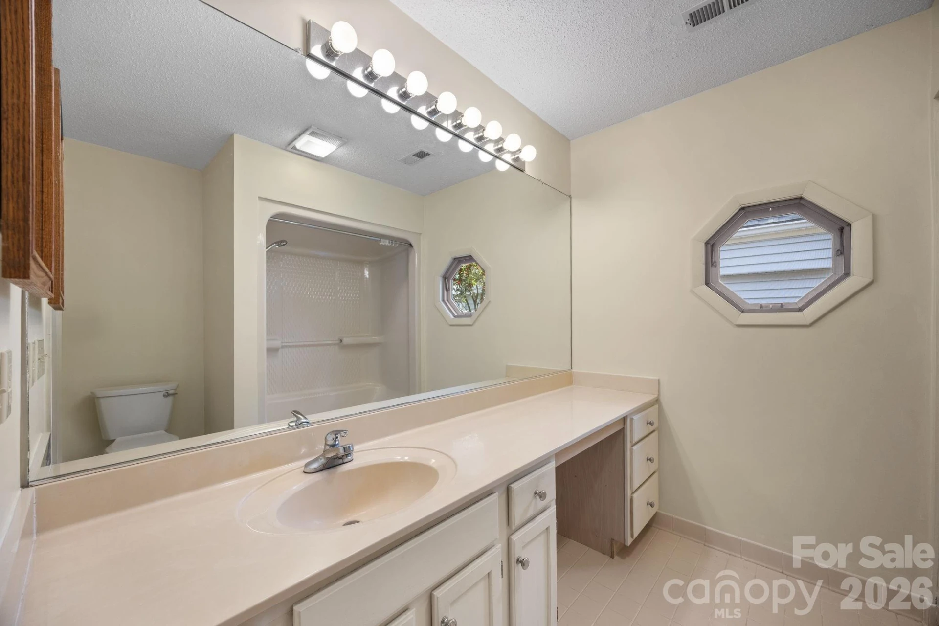 11 Stuart Circle - Photo 17